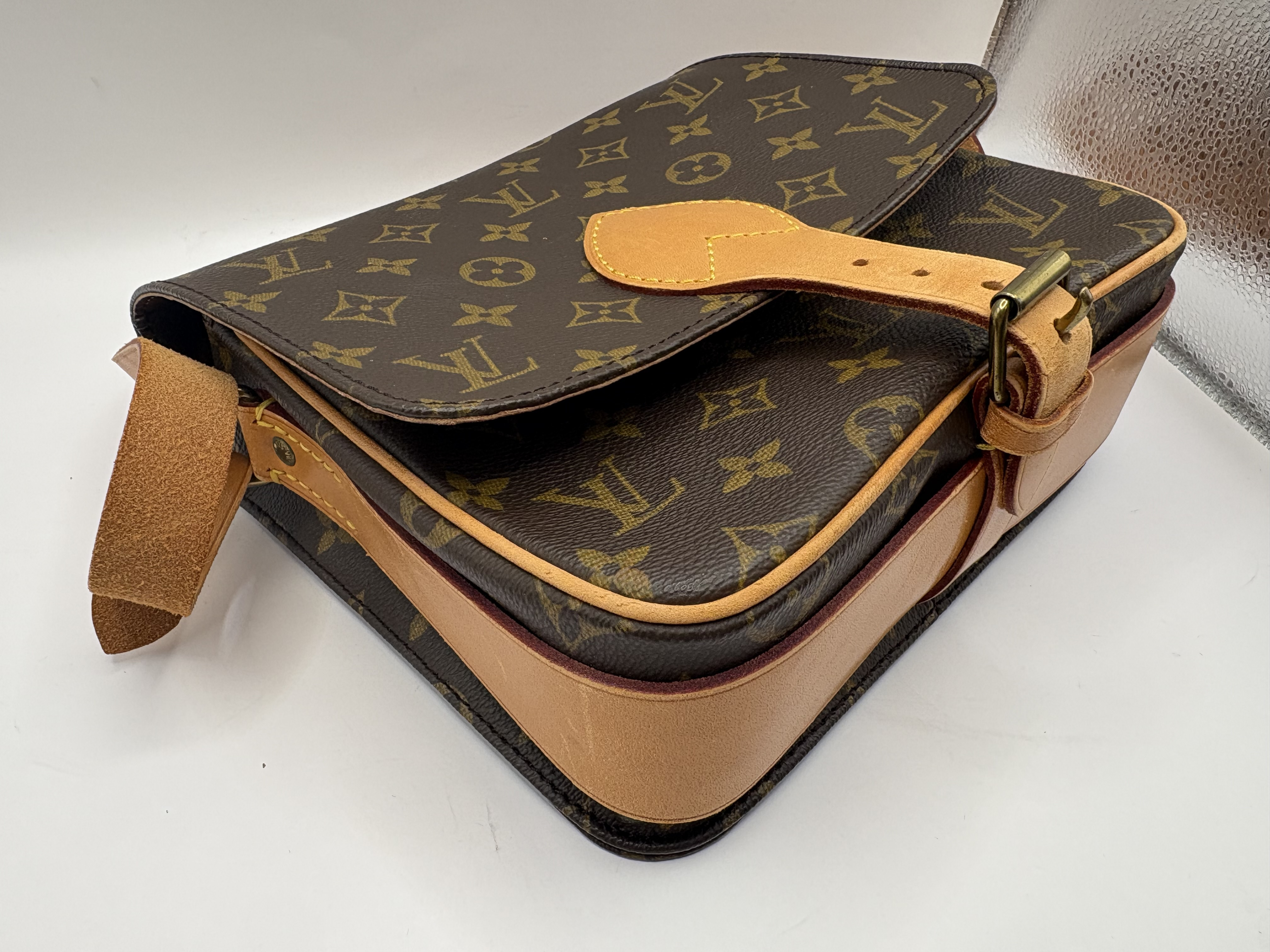 Monogram Cartouchiere M51253 Shoulder Bag — view 3
