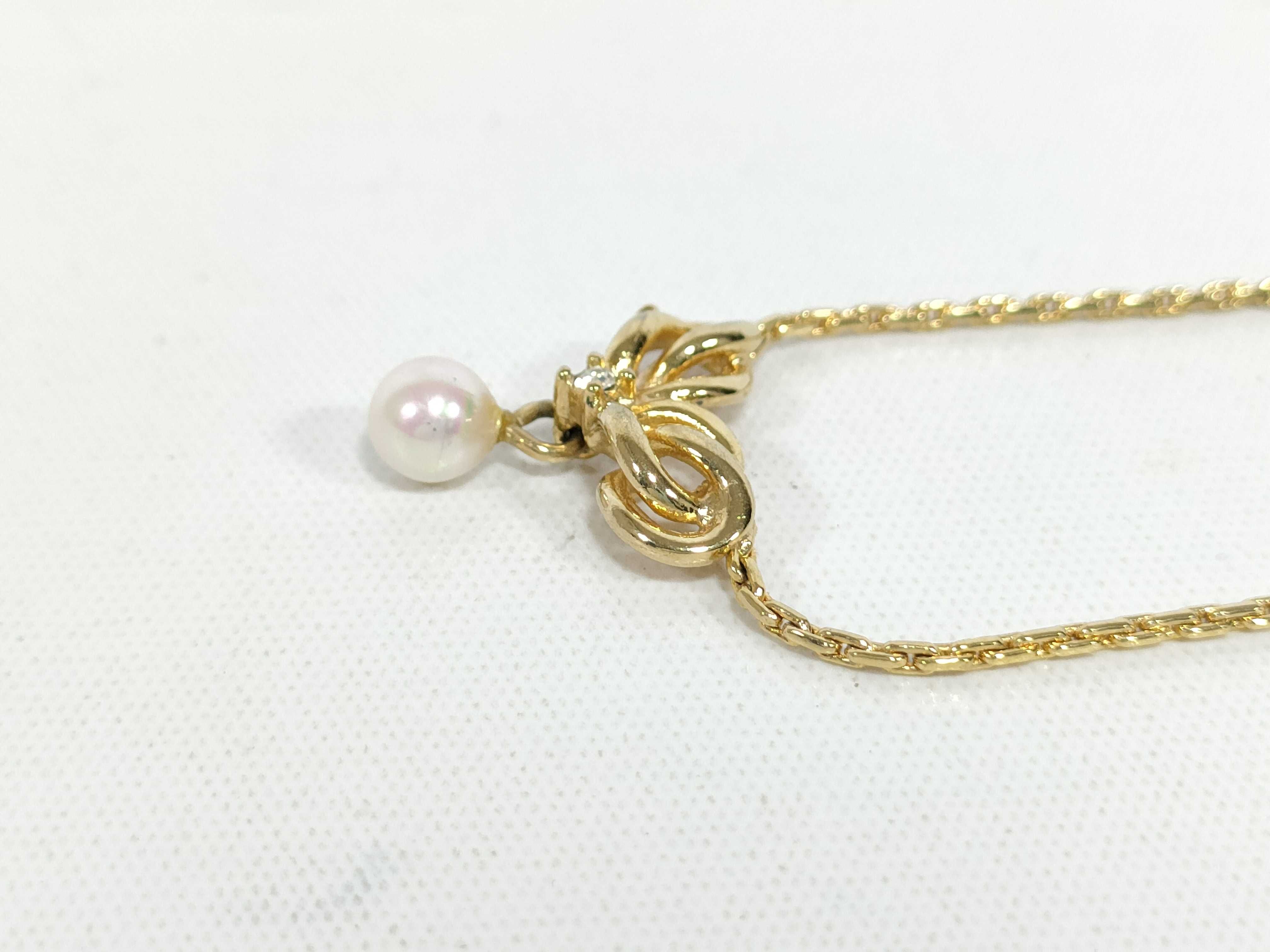 necklace — view 2