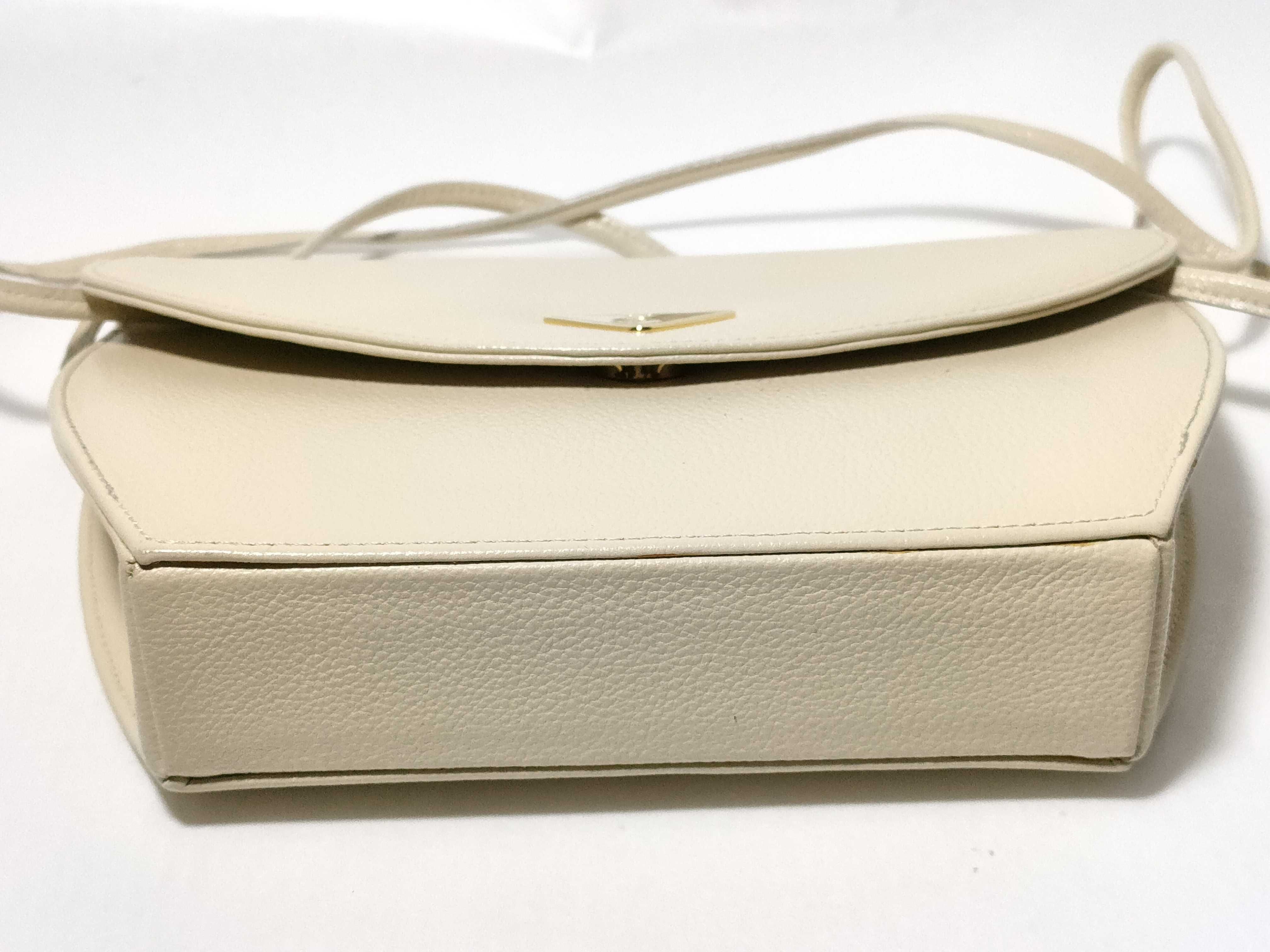 Leather Triangle Logo Shoulder Bag — view 9