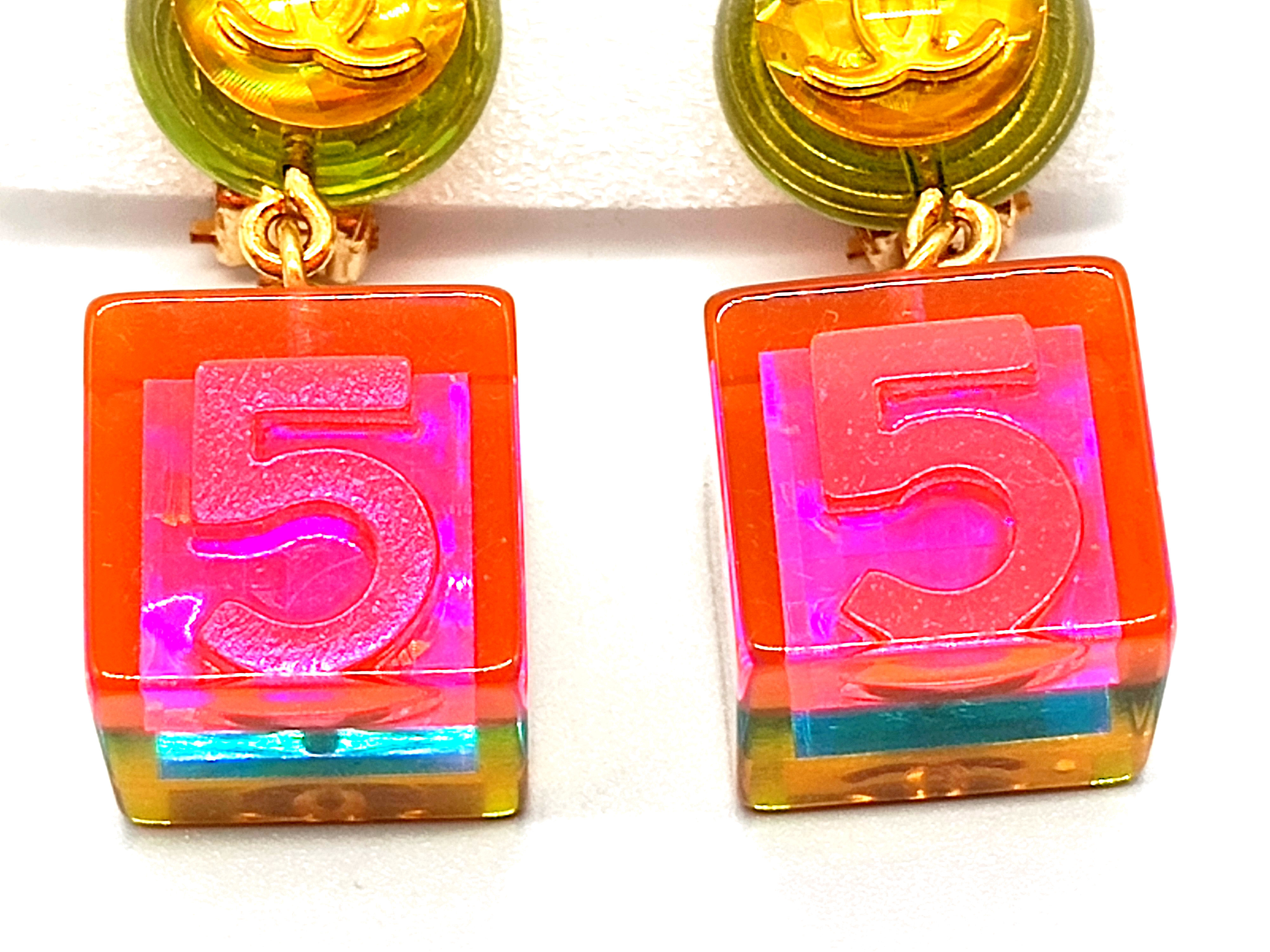Coco Mark Aurora Cube Swing Earrings 97P Earrings — view 4