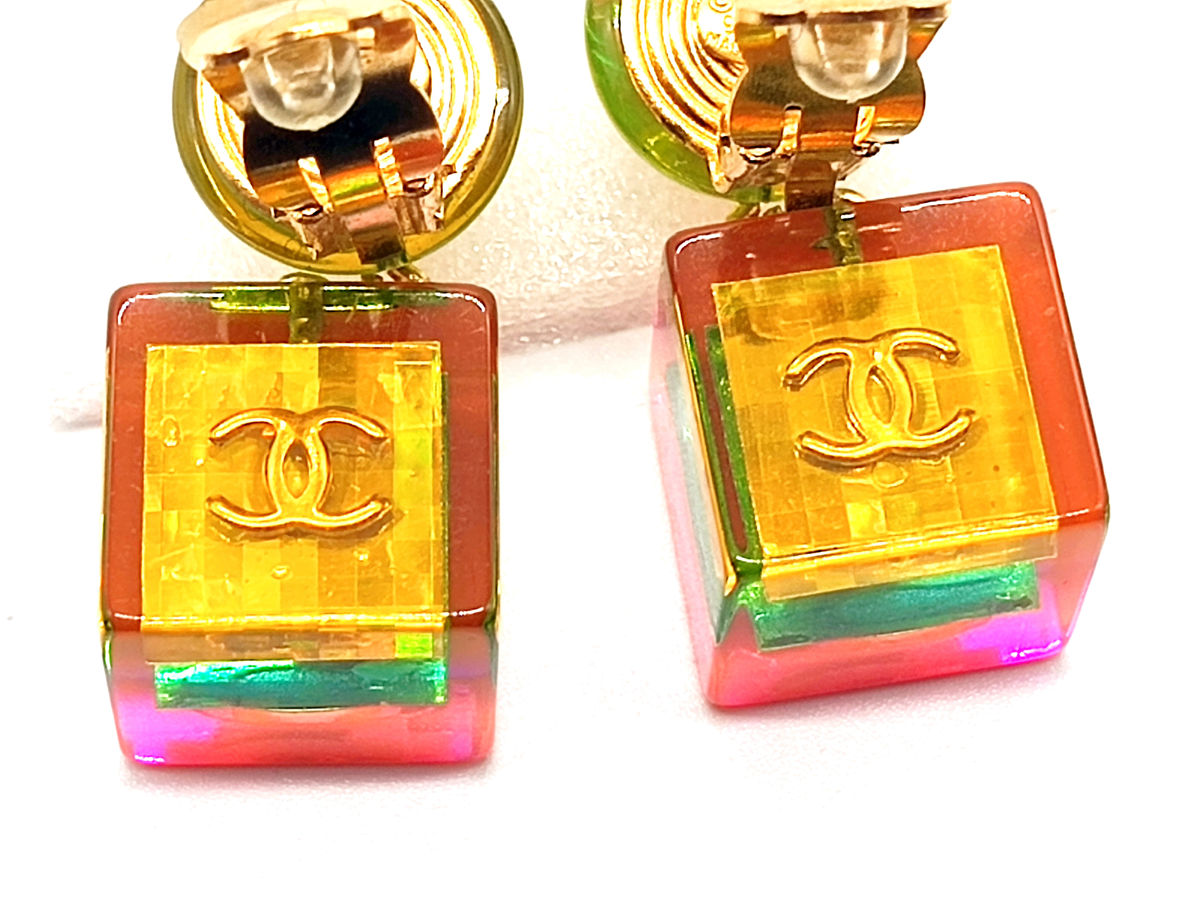 Coco Mark Aurora Cube Swing Earrings 97P Earrings — view 7