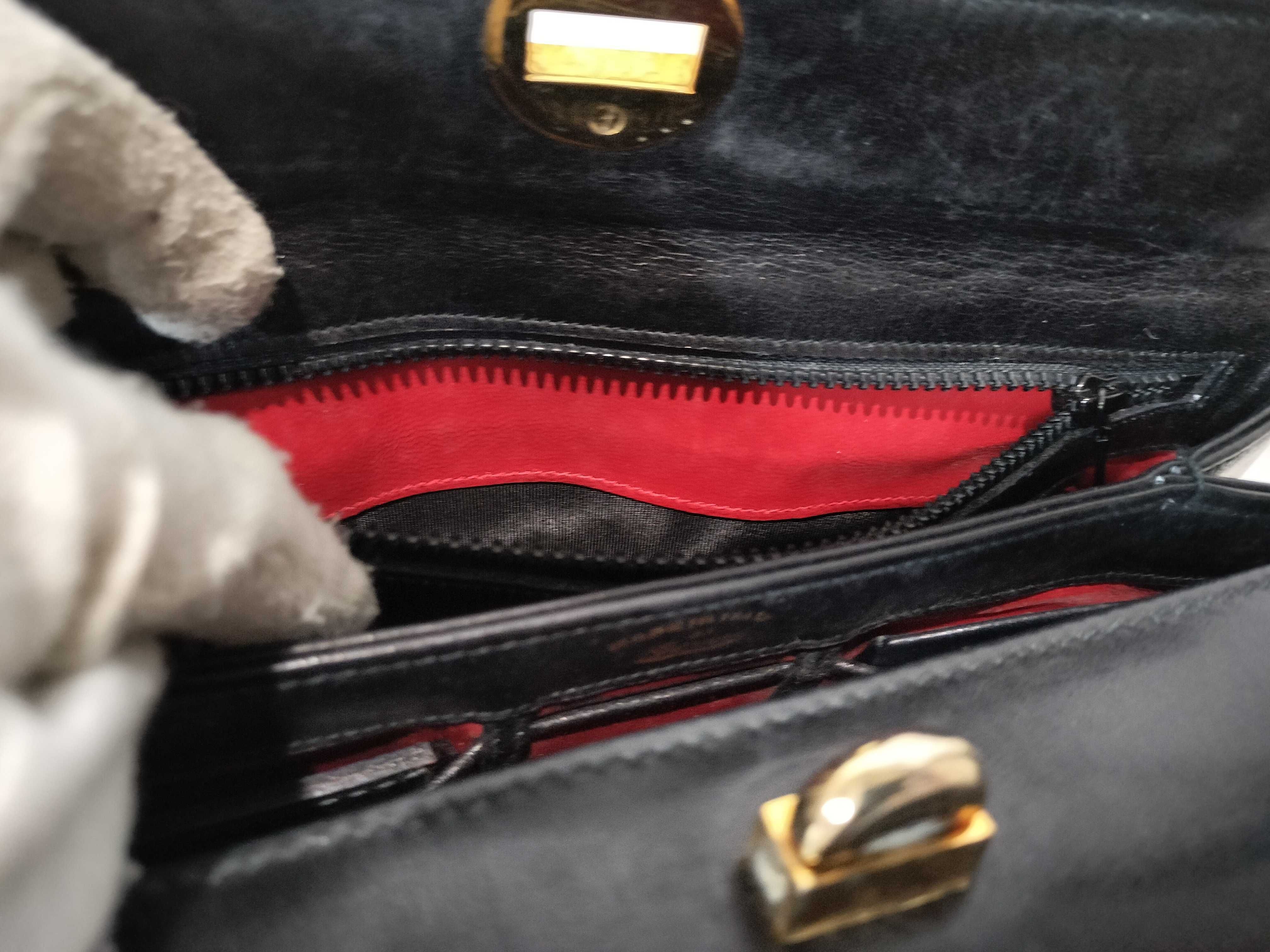 Old Gucci Turnlock Leather Black Handbag — view 12