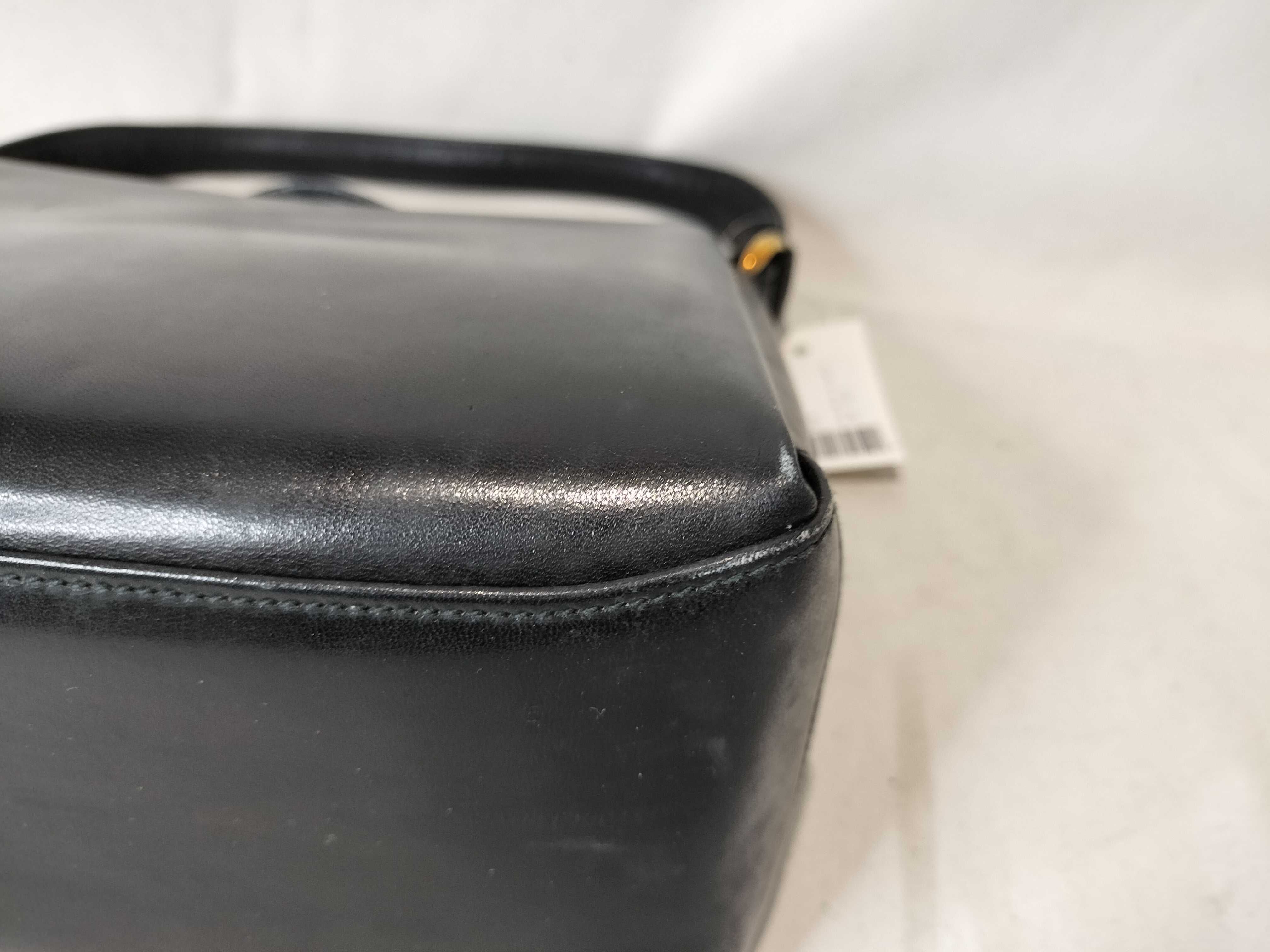 Old Gucci Turnlock Leather Black Handbag — view 6