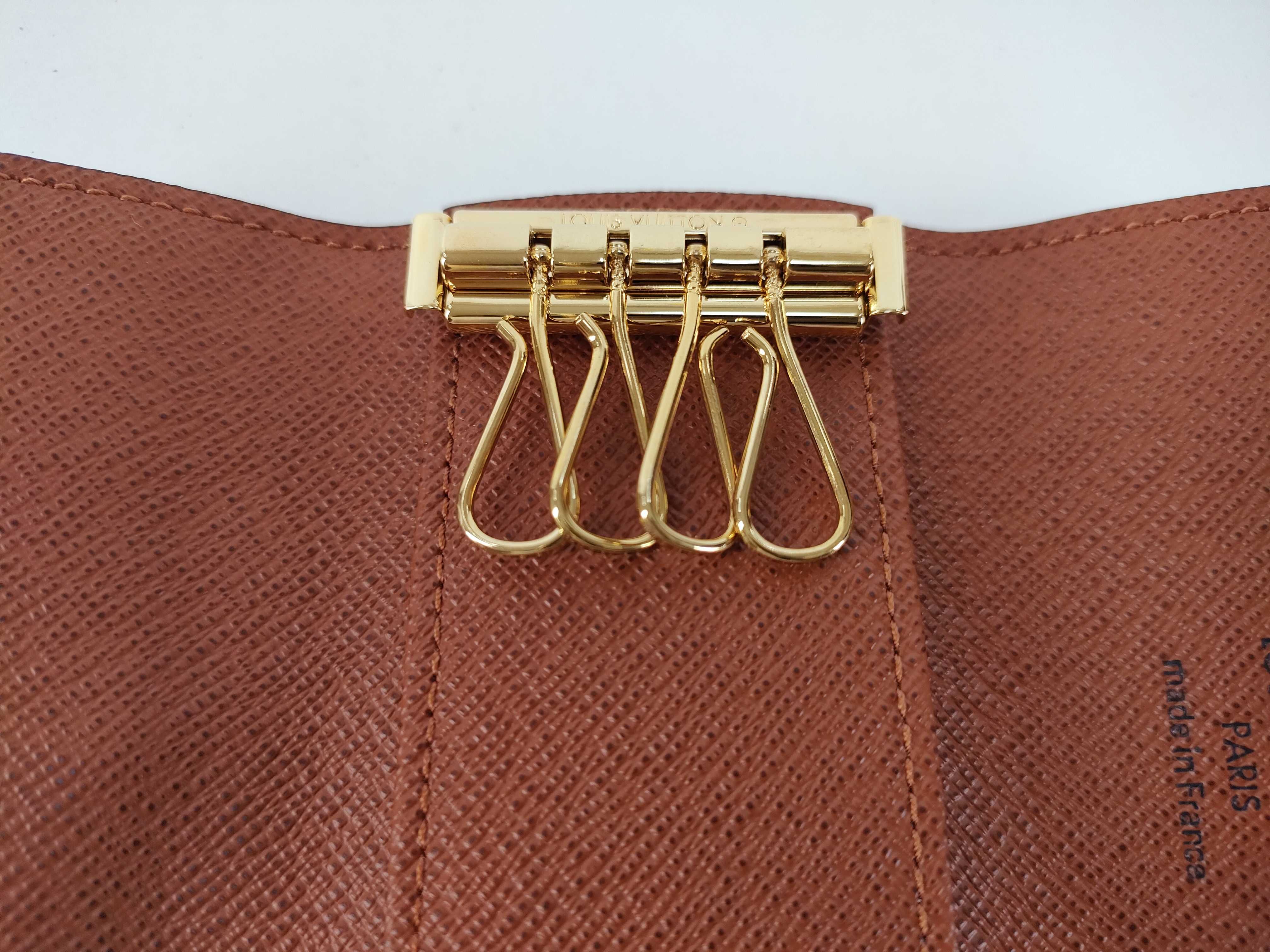 Monogram LV Multicles 4 M69517 Monogram Key Case — view 11
