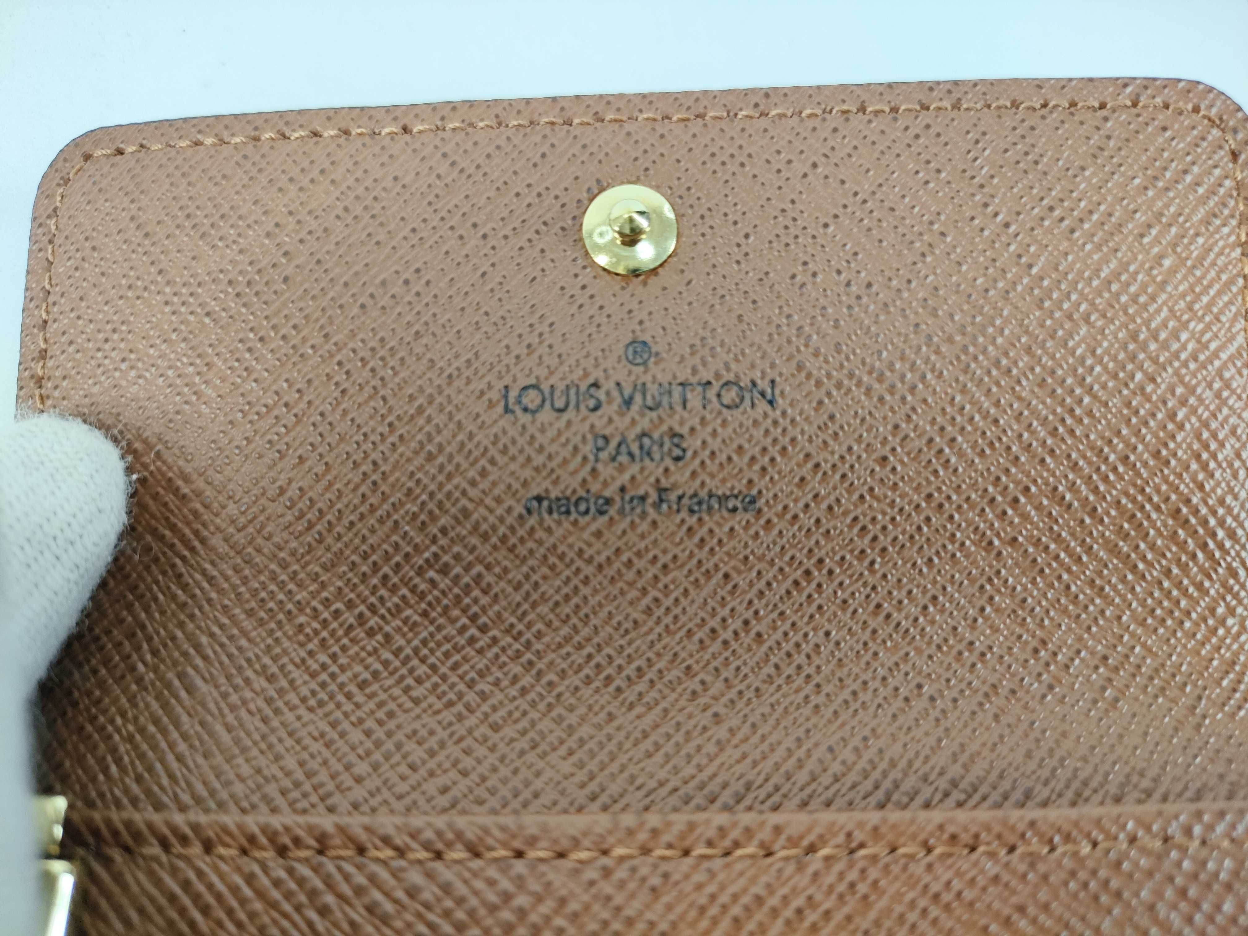 Monogram LV Multicles 4 M69517 Monogram Key Case — view 13