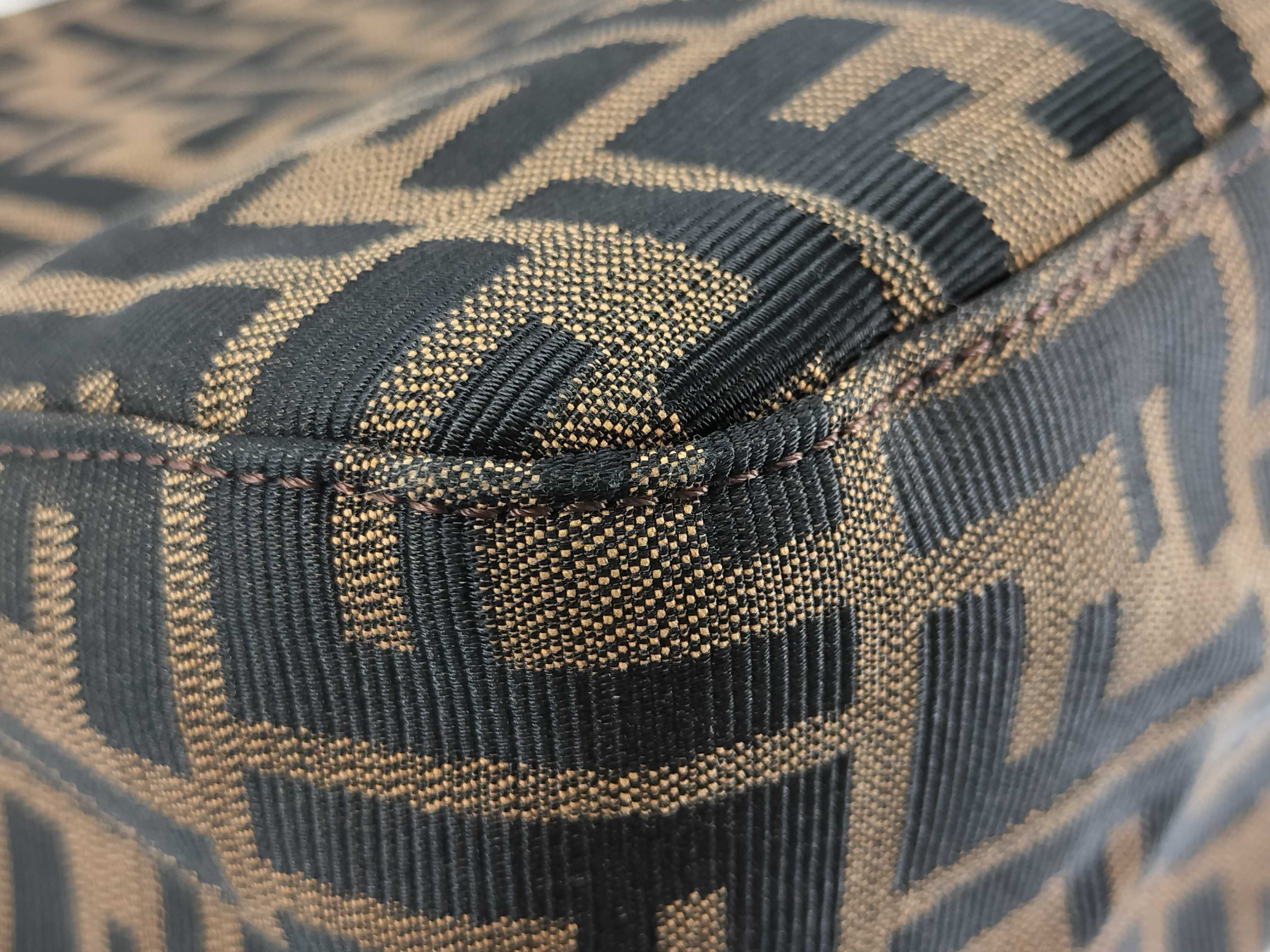 Zucca pattern Fendi Zucca Mamma Bucket Shoulder Bag — view 6