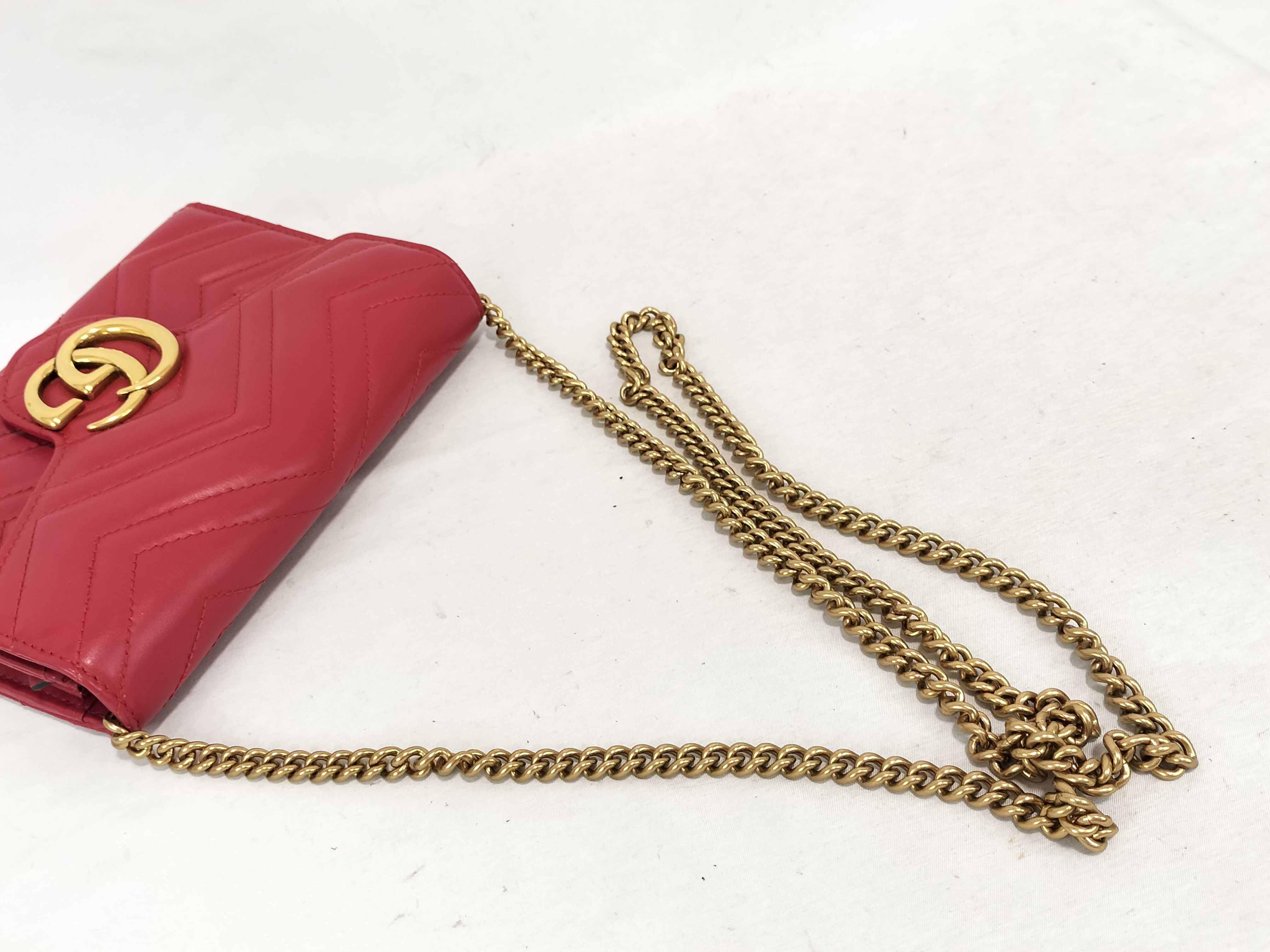 PH-GG Marmont Matelasse Red Leather Wallet Shoulder Bag — view 3
