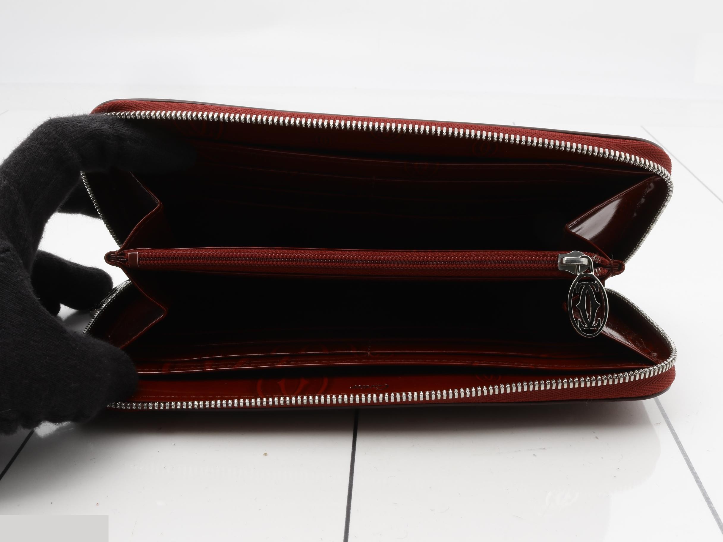 Mustline Enamel Wallet — view 4