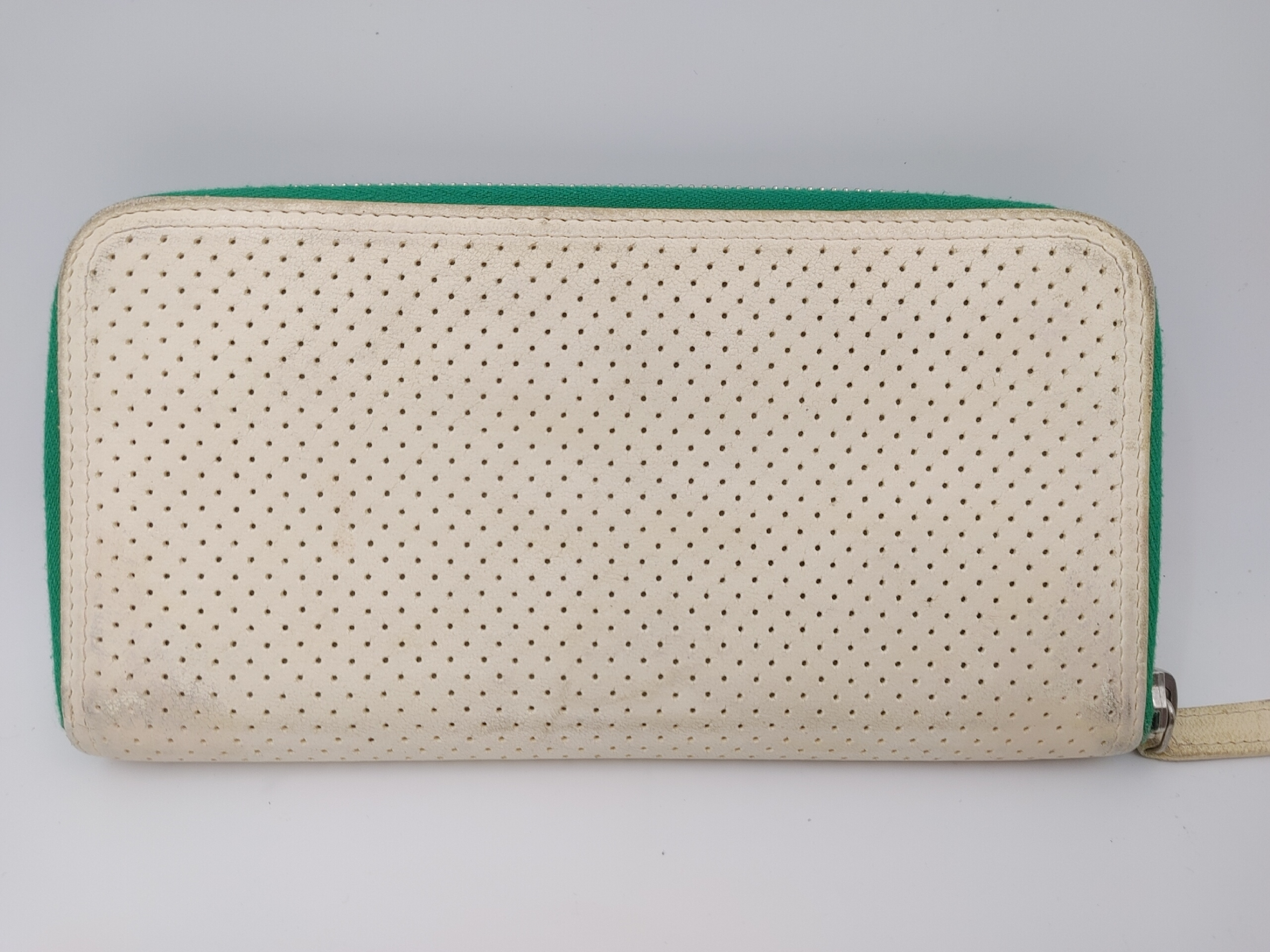 Perforated Coco Mark Round Zip Long Wallet with Seal 11769426 Lambskin White Wallet — view 2