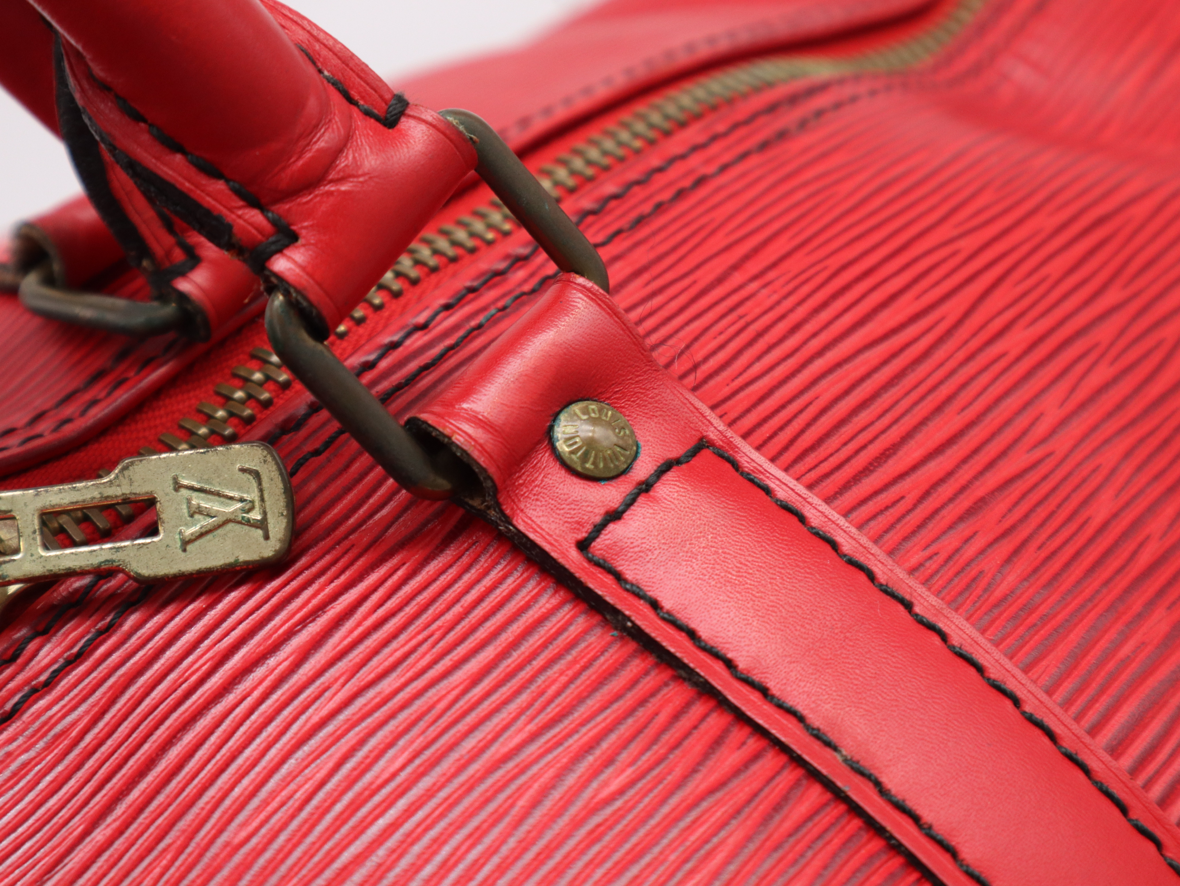 M42947 Epi Keepall 60 Castilian Red Boston Bag with Name Tag — view 8