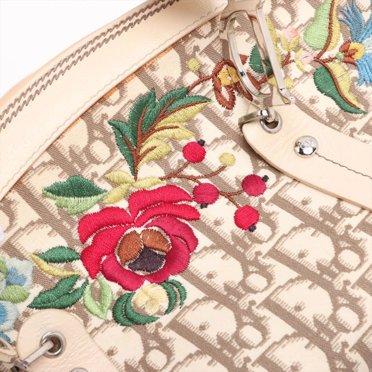 Trotter Canvas x Leather Handbag Beige x White — view 10