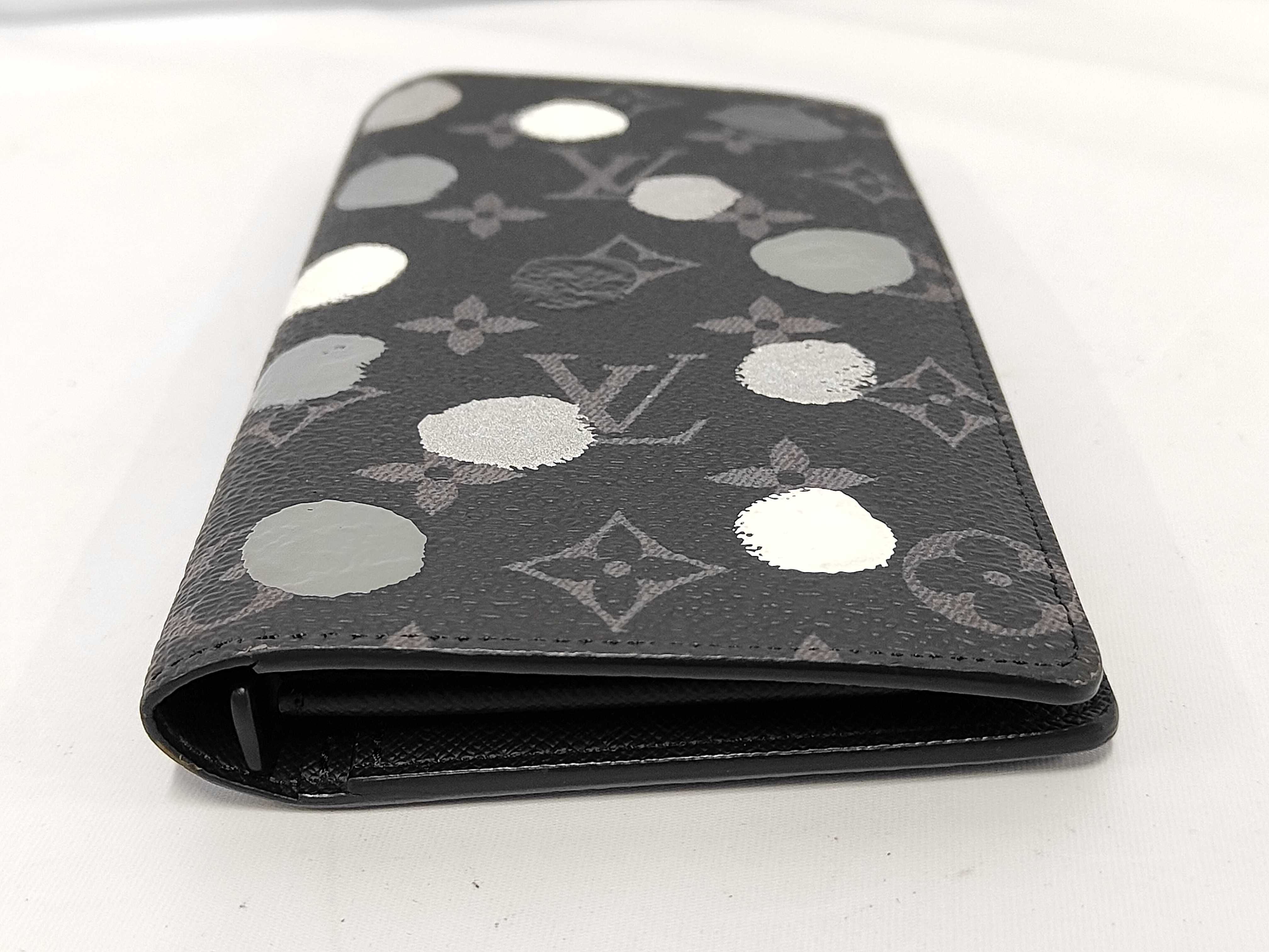 Monogram Eclipse Portefeuille Brazza Yayoi Kusama M81932 Wallet — view 3