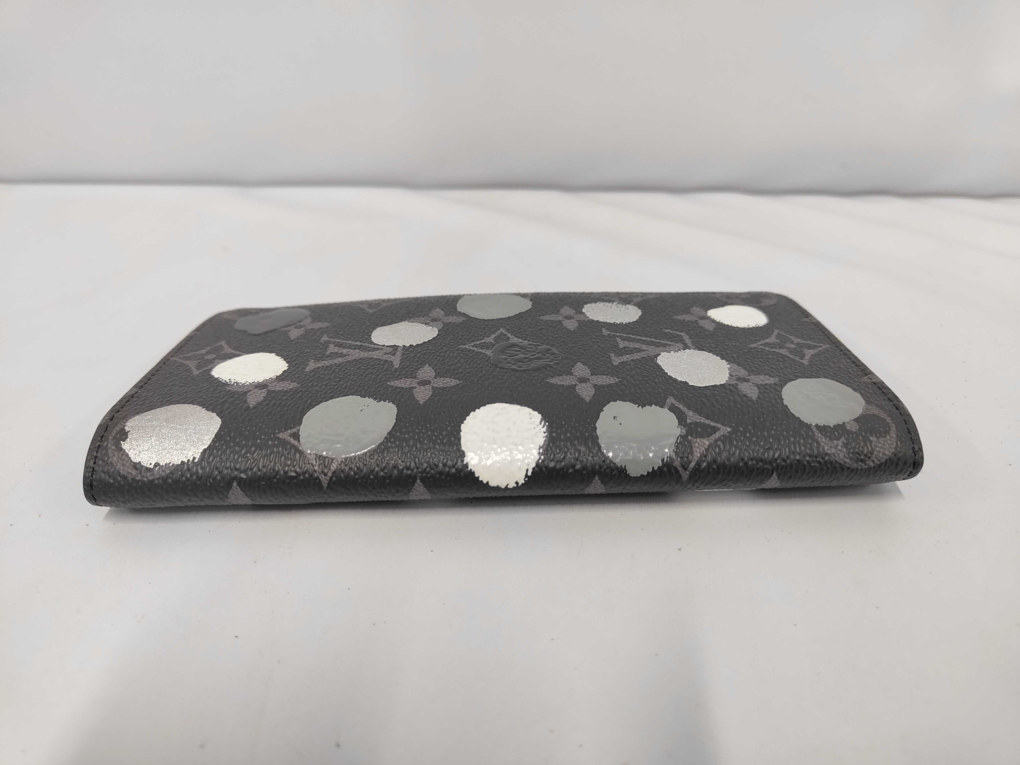 Monogram Eclipse Portefeuille Brazza Yayoi Kusama M81932 Wallet — view 6