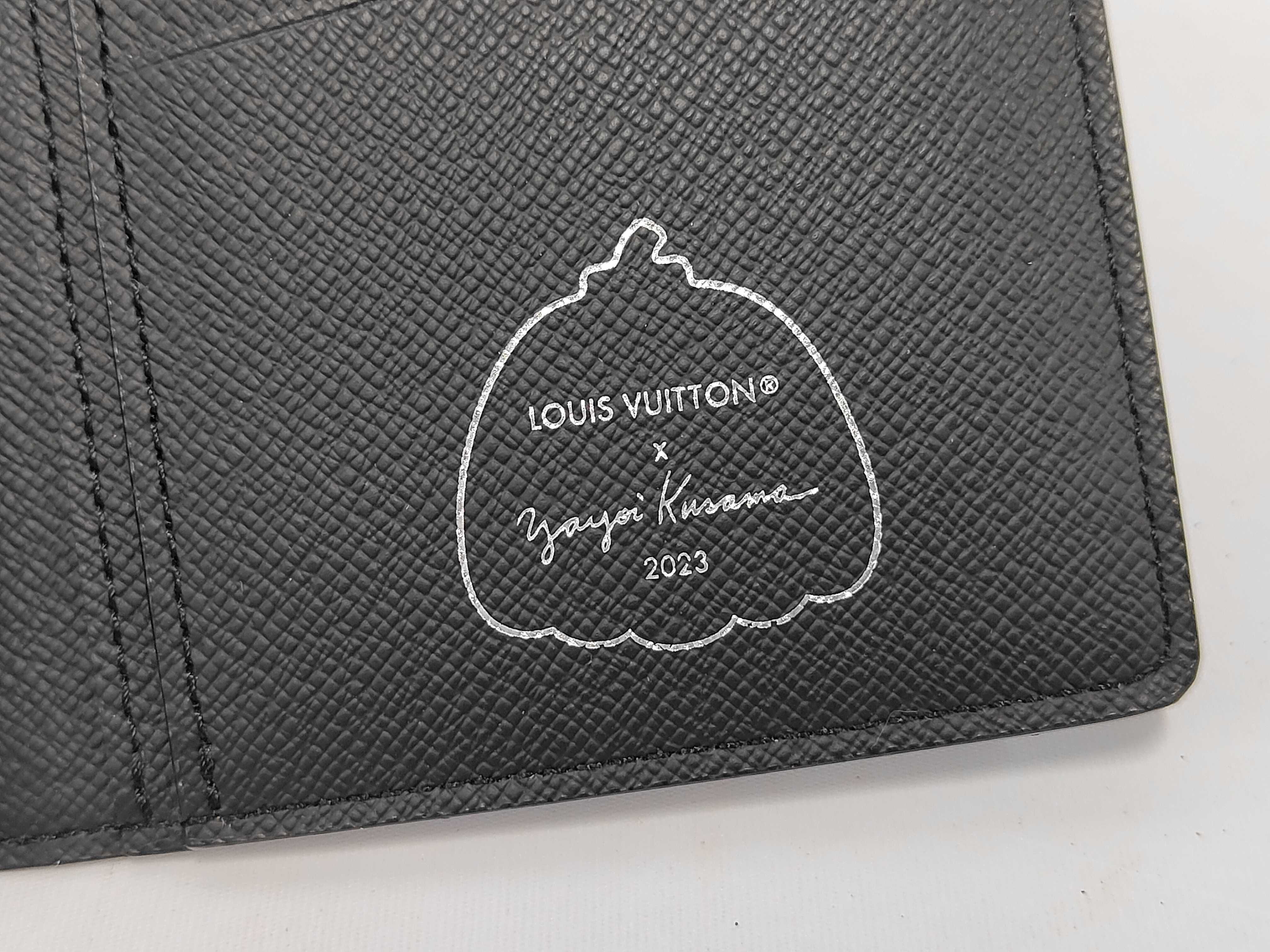Monogram Eclipse Portefeuille Brazza Yayoi Kusama M81932 Wallet — view 8