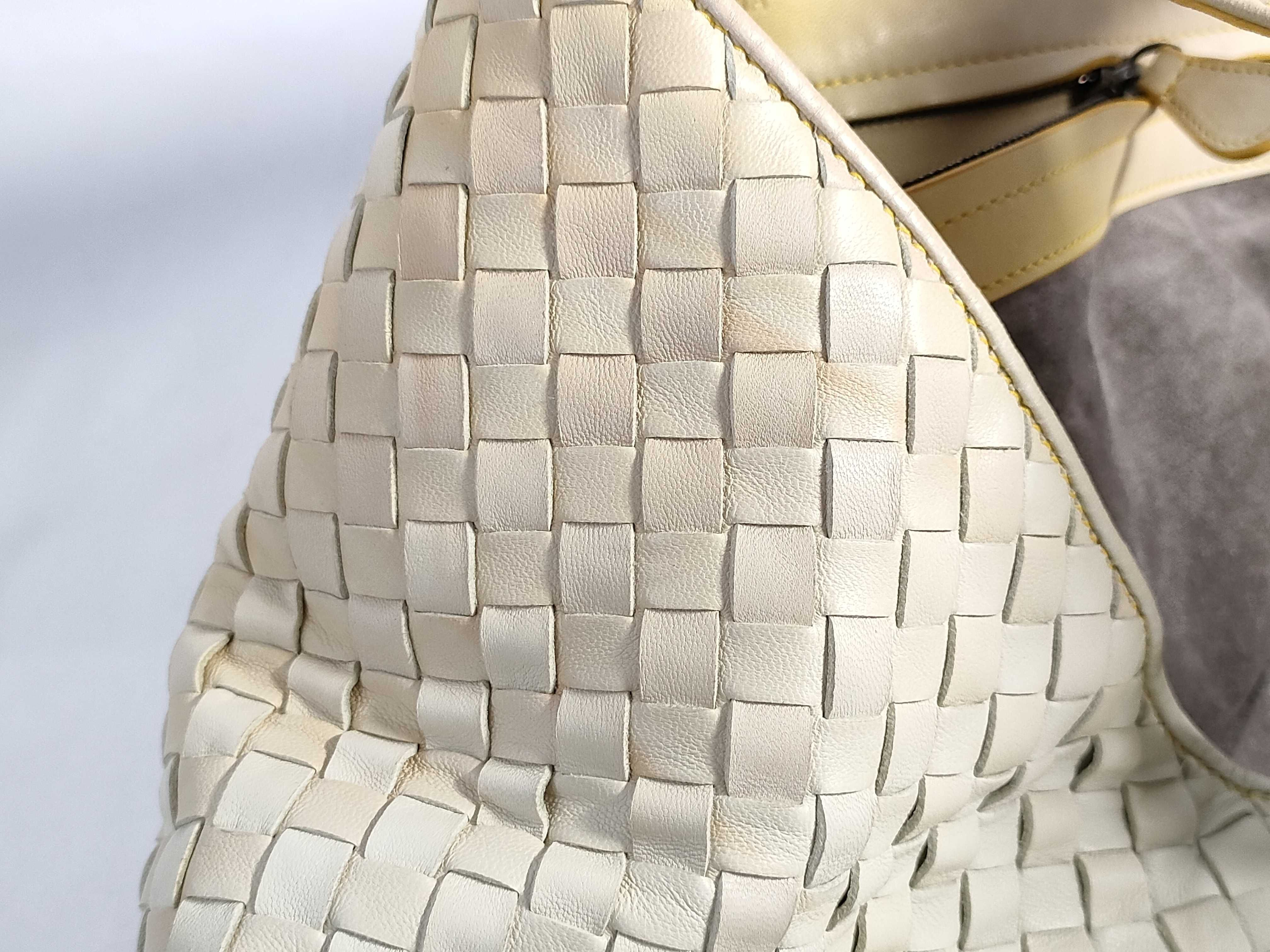 Intrecciato Tote Bag — view 12