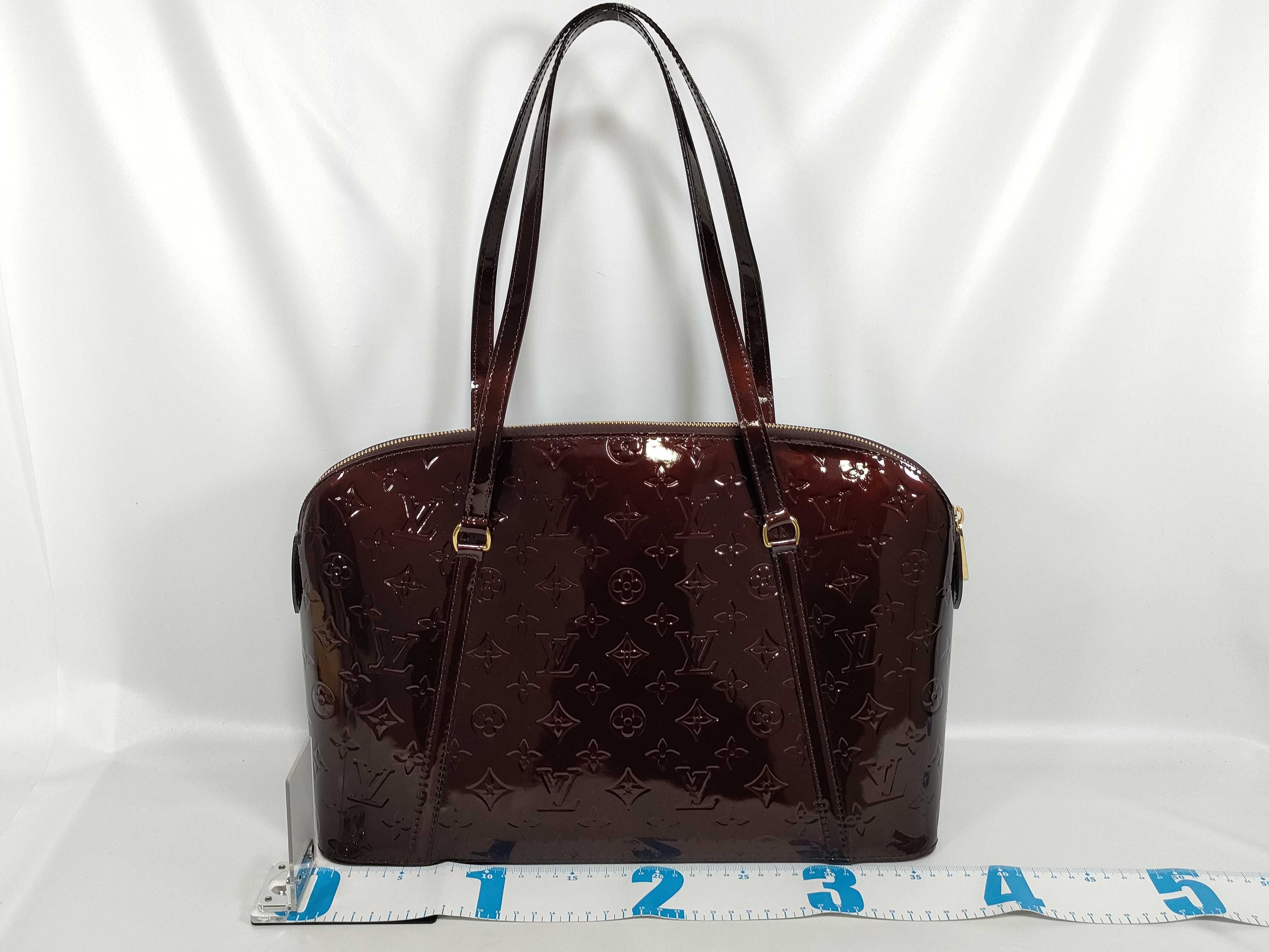 Vernis Avalon Zip Shoulder Bag — view 2
