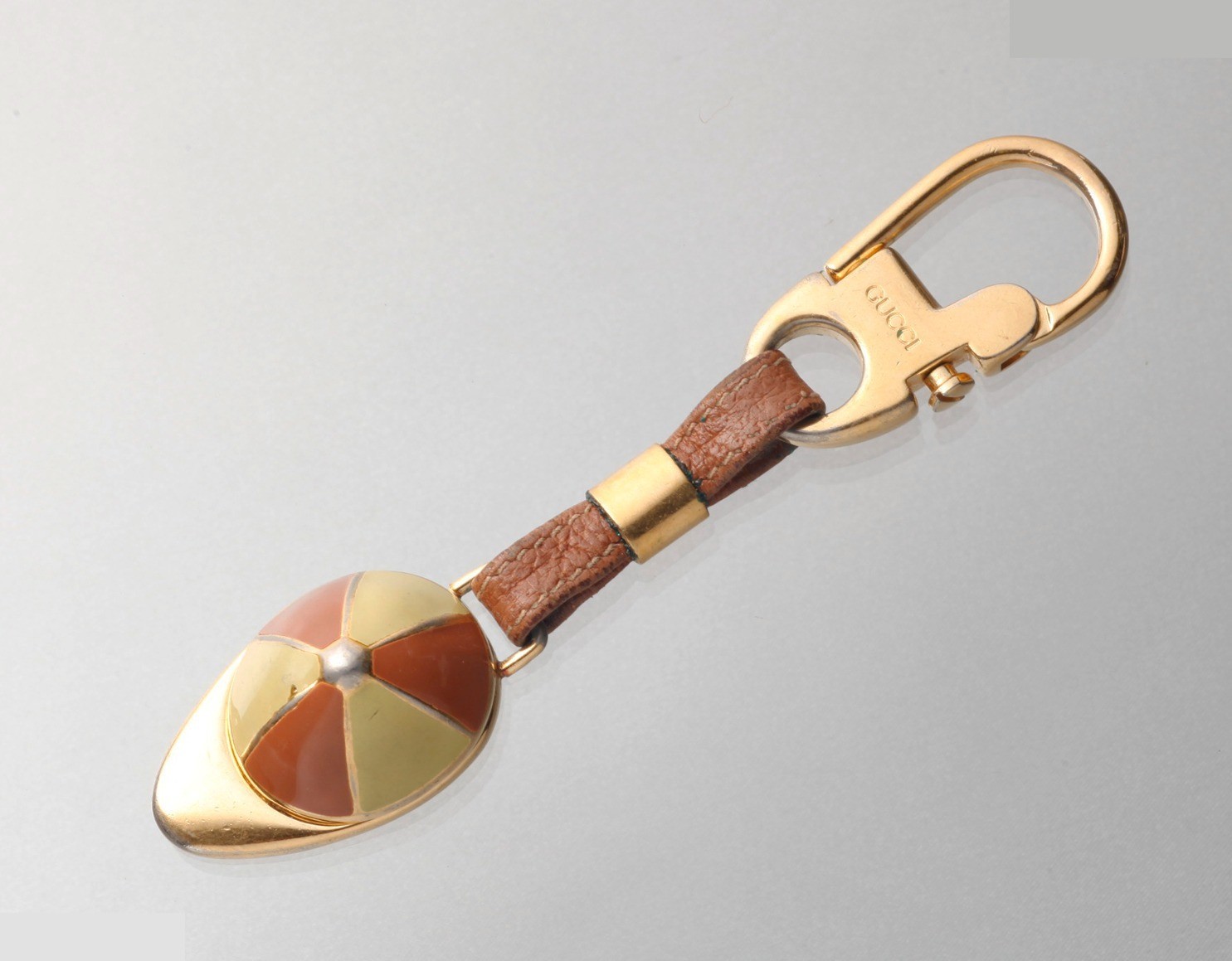 Keyring — view 2