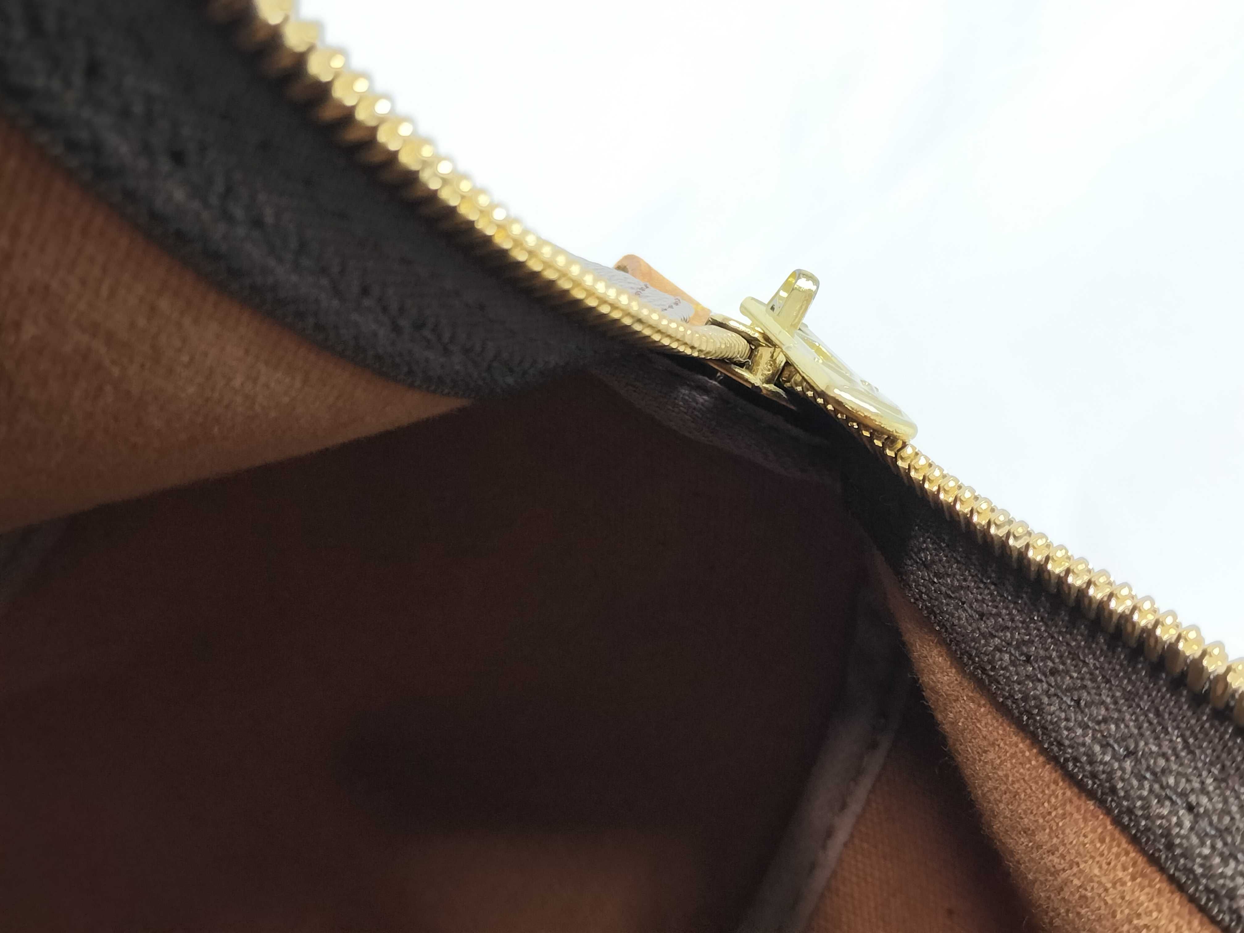 Monogram M41428 Keepall 45 Boston Bag — view 9