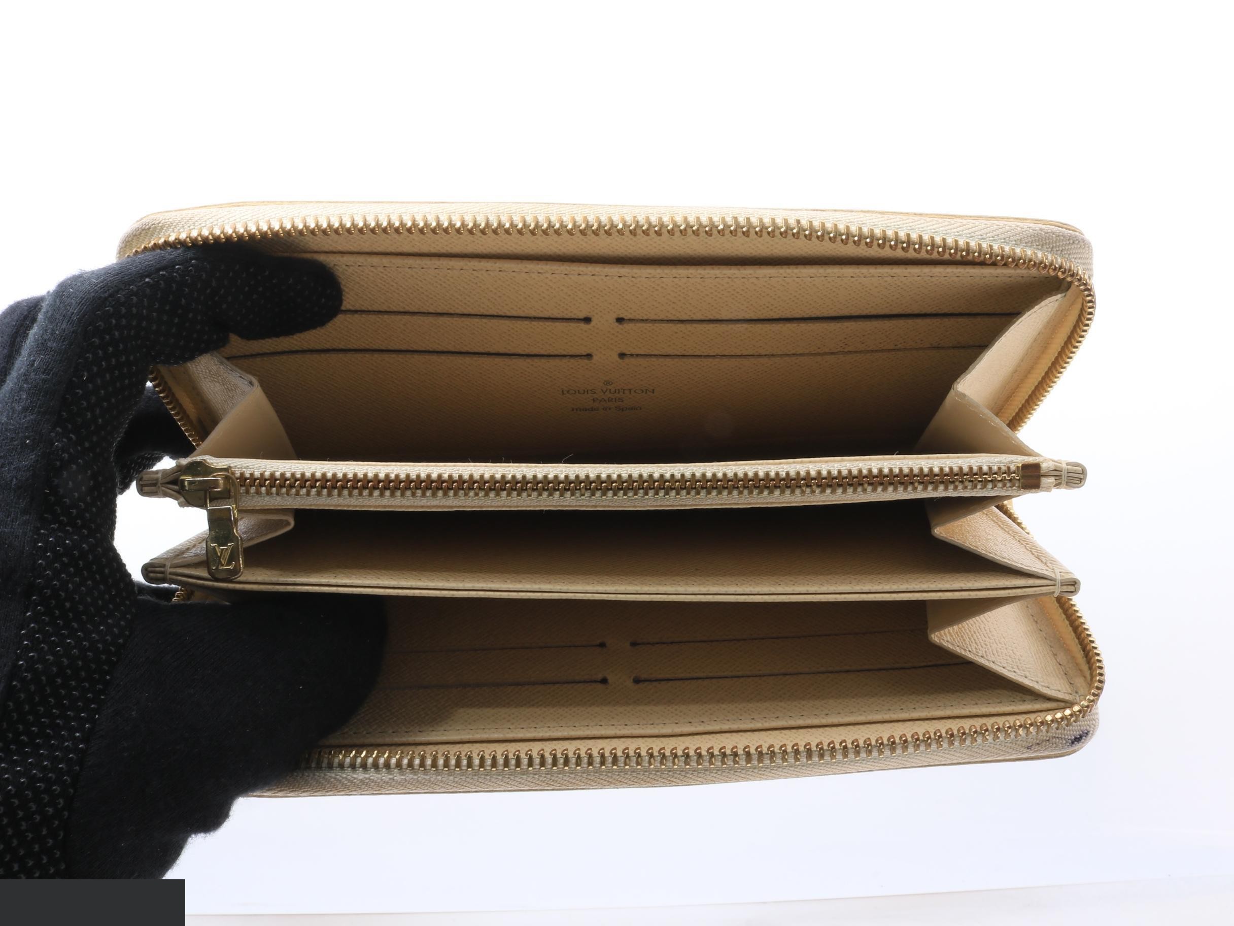 Zippy Wallet — view 4