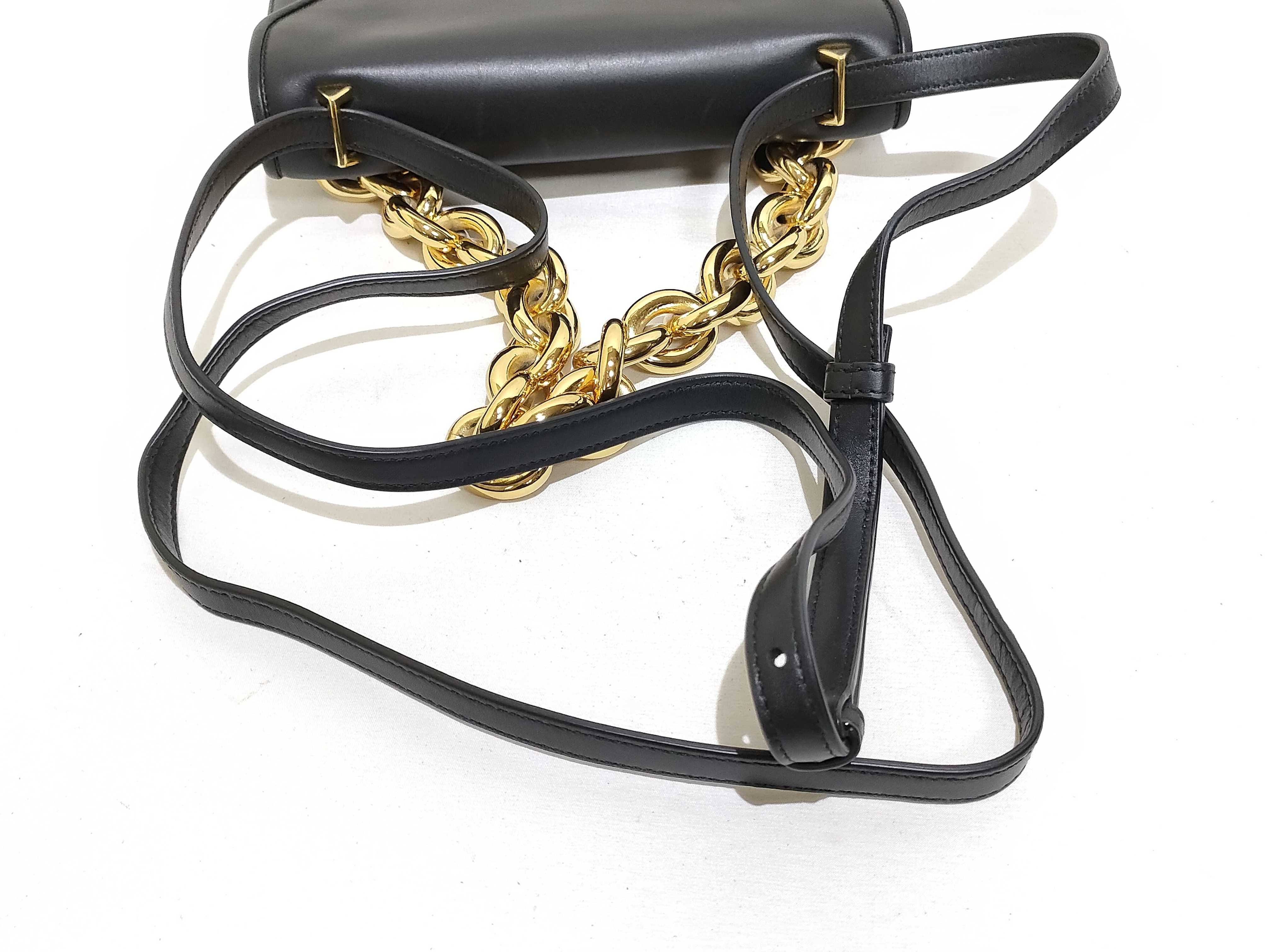 Mount Crossbody Bag Shoulder Bag — view 3