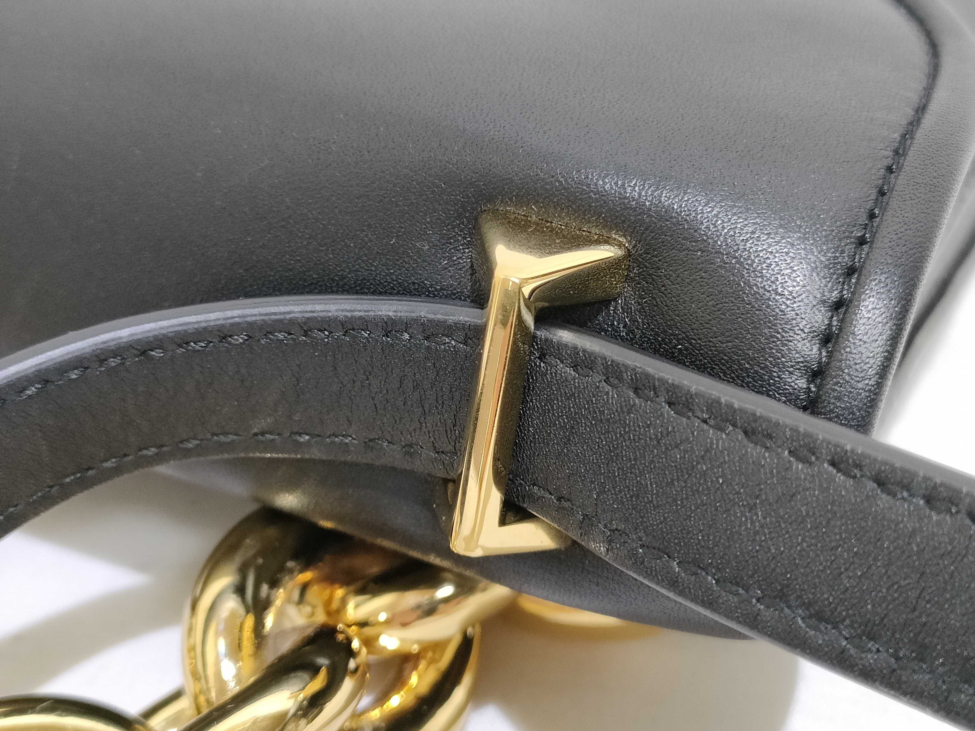 Mount Crossbody Bag Shoulder Bag — view 5