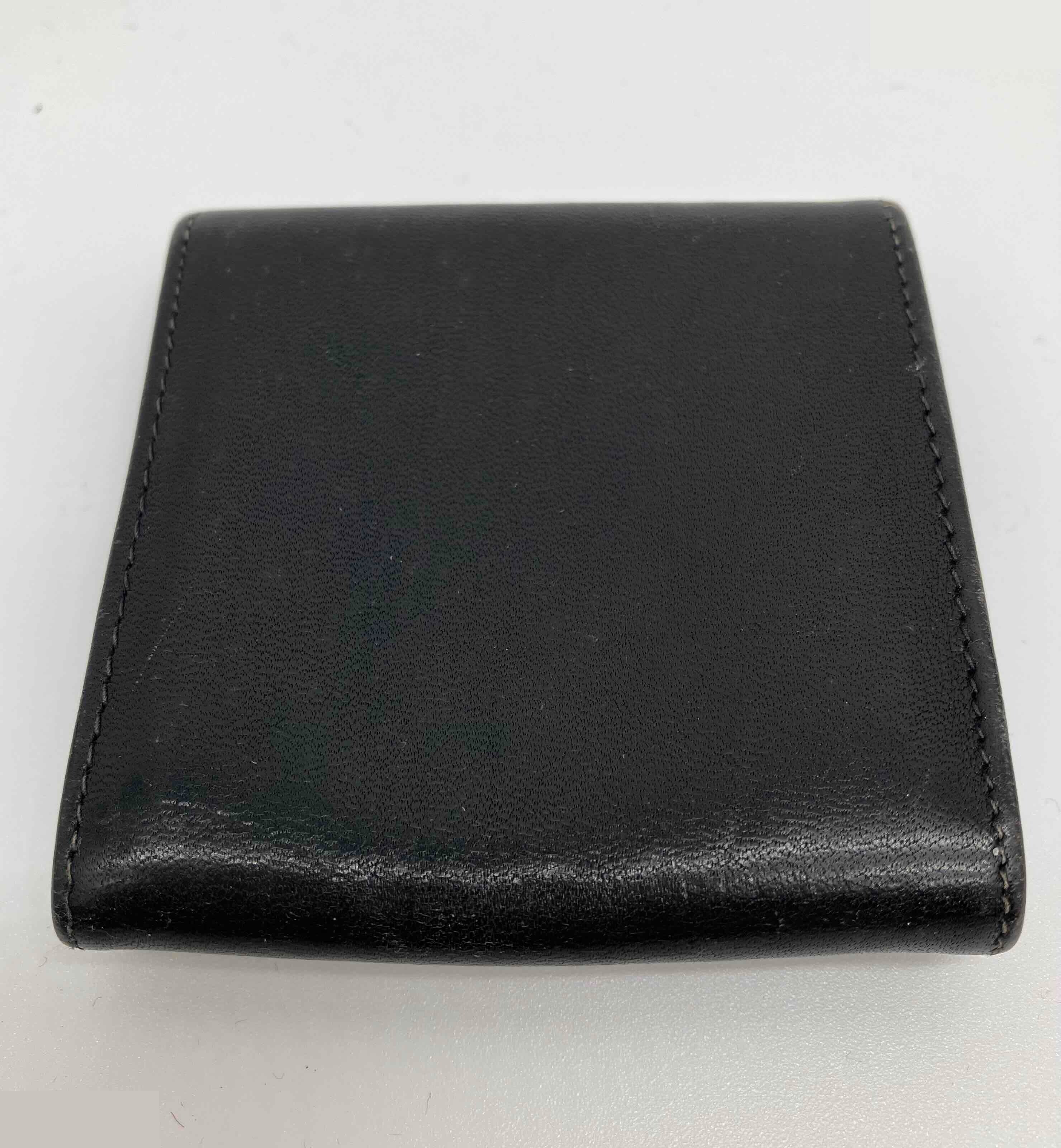 Other lines: Bags and Wallets — view 2