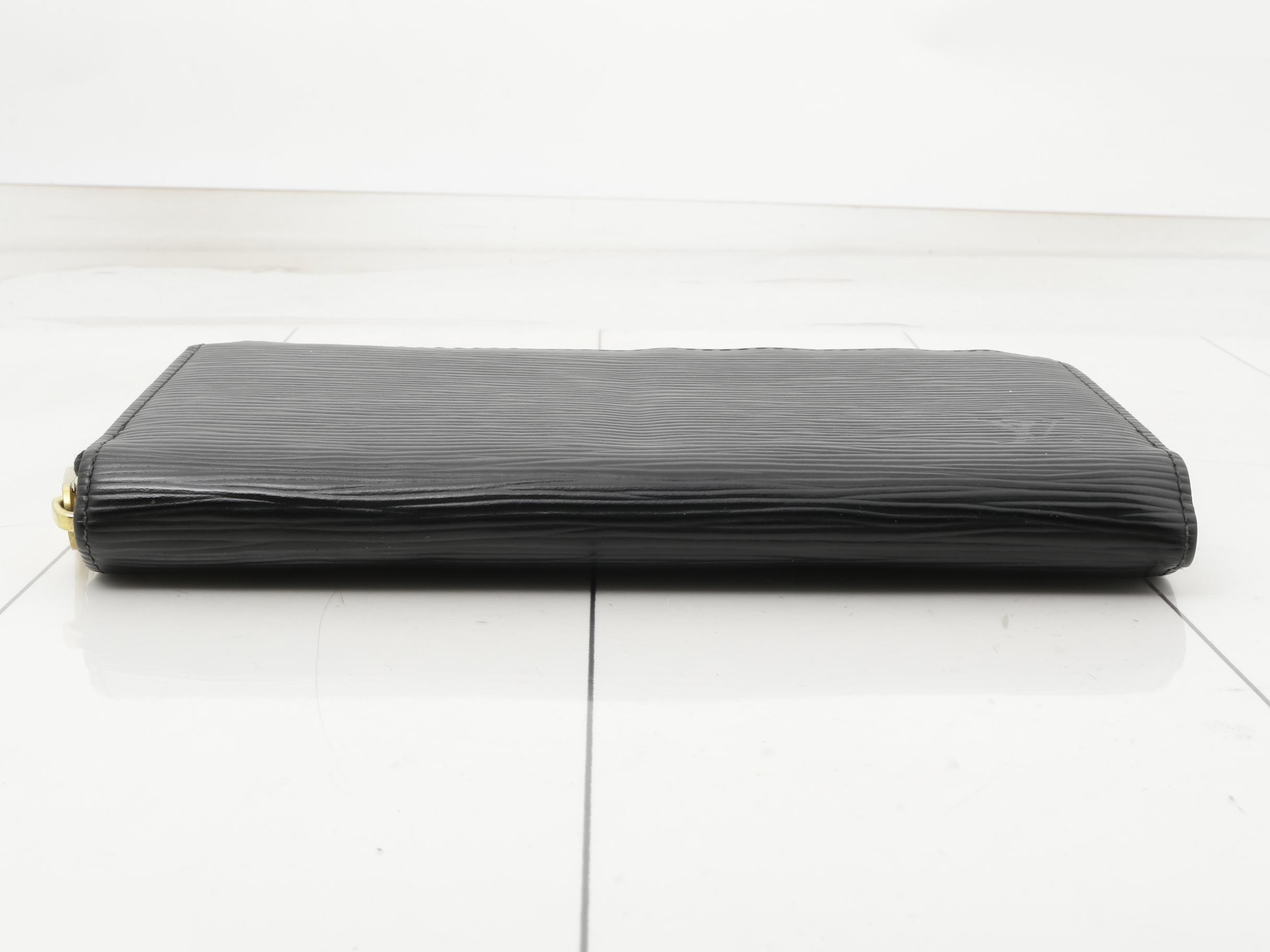 M60072 Zippy Wallet Noir GI2240 — view 3
