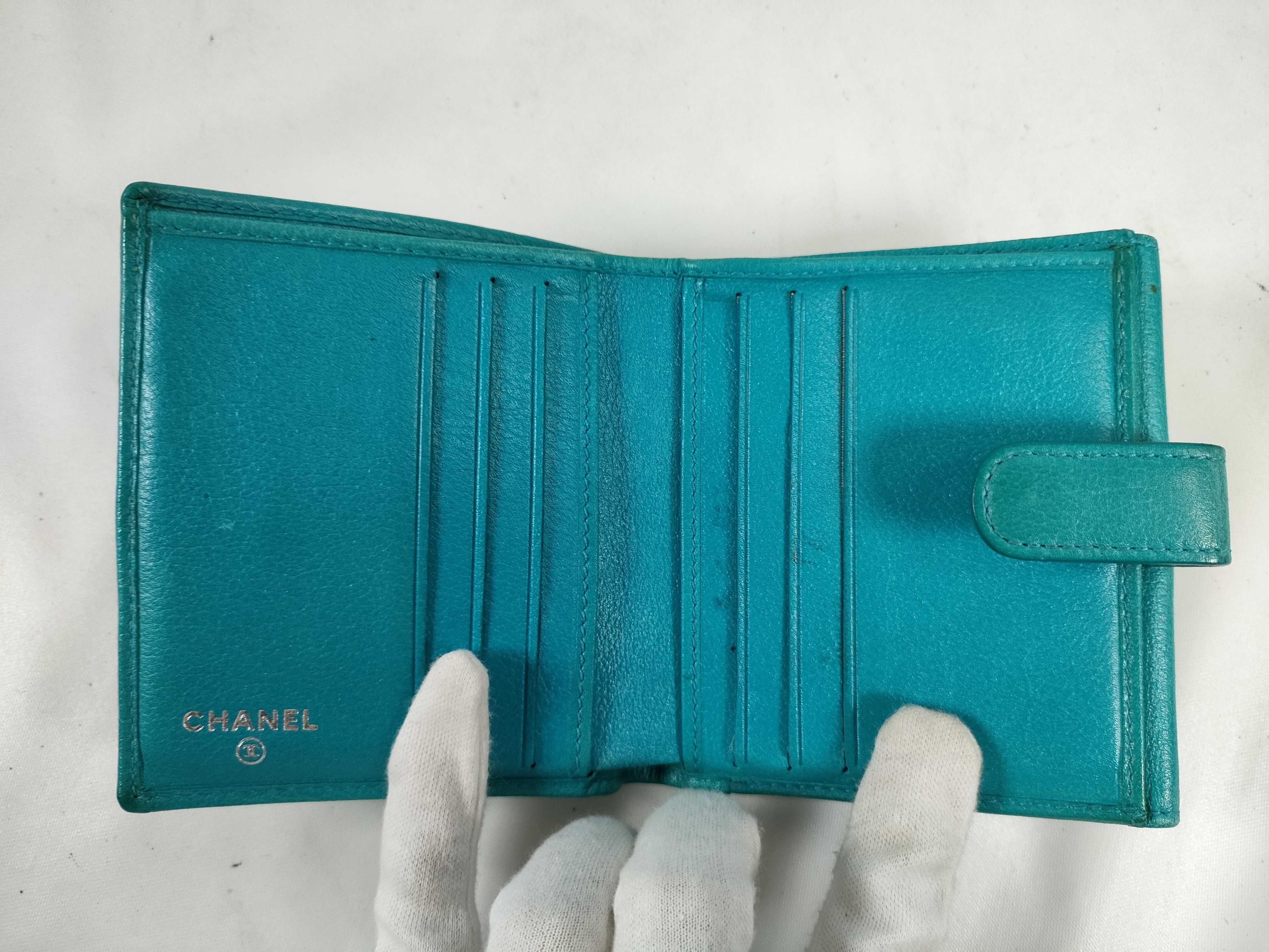 Camellia Leather Wallet — view 9