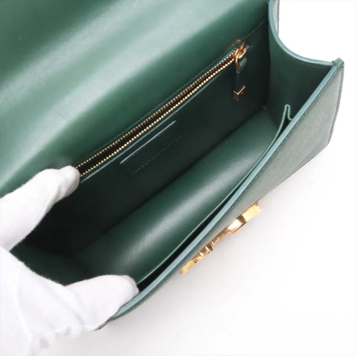 Montaigne 30 Leather Shoulder Bag, Green — view 6