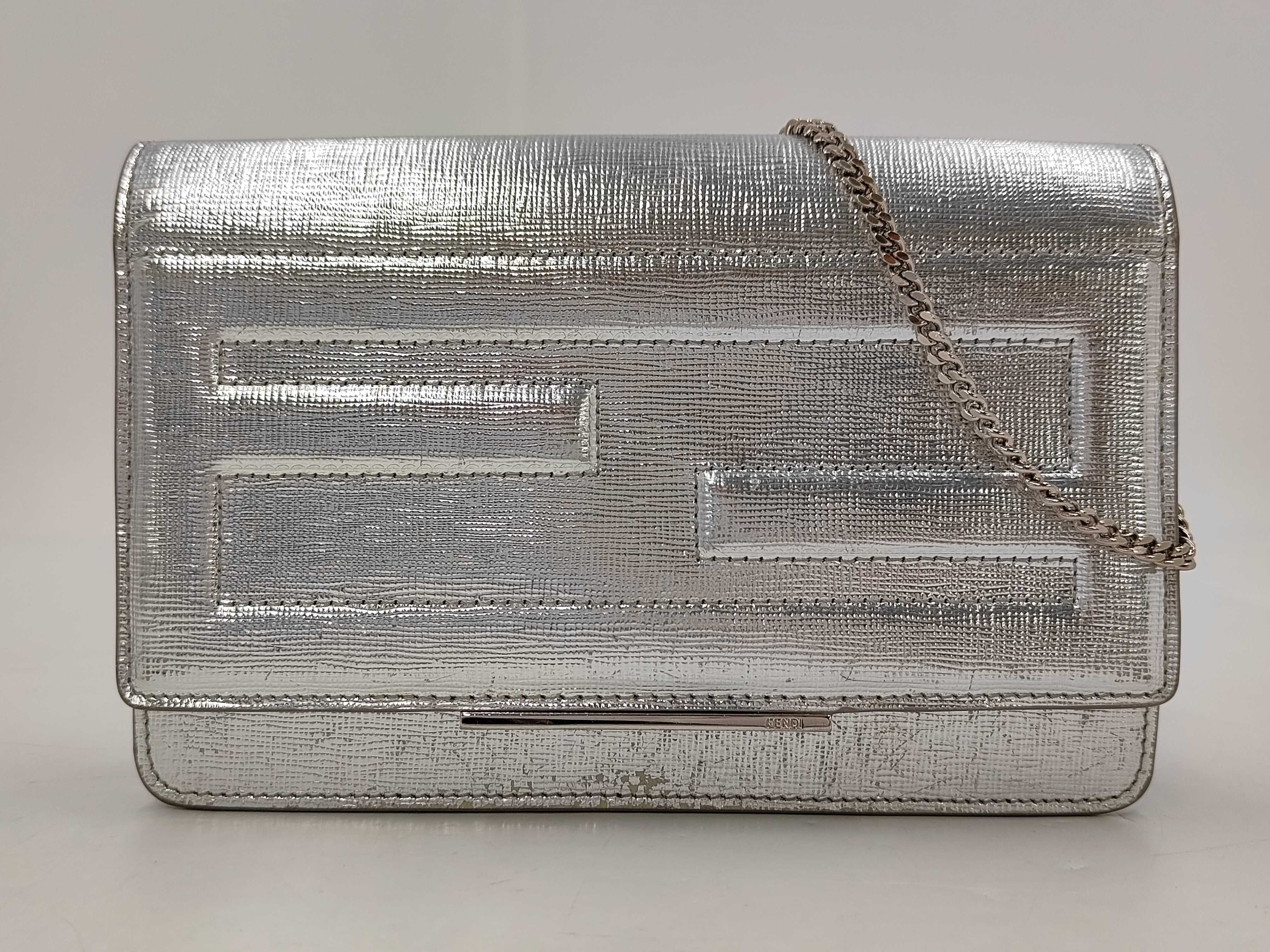 Chain Shoulder Bag