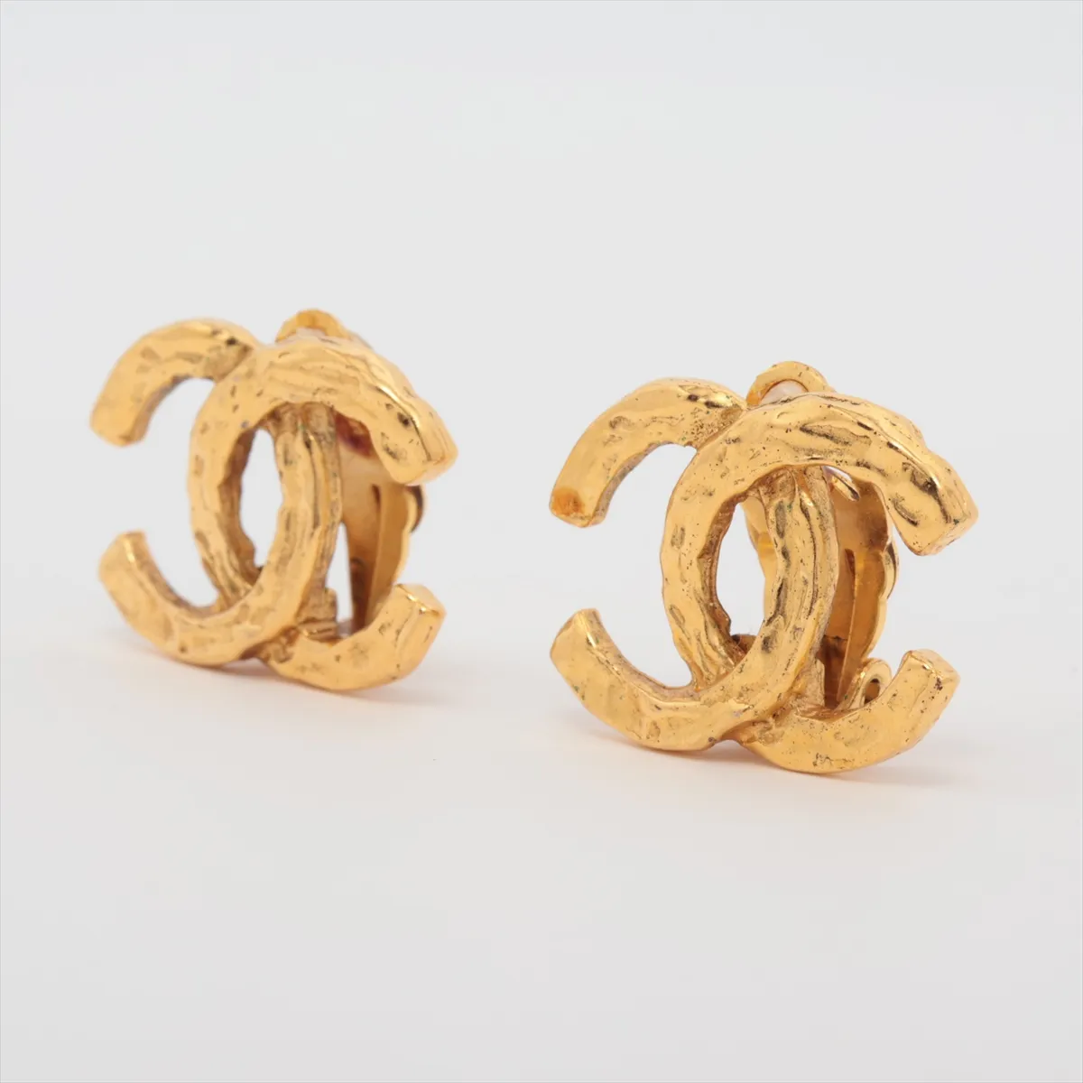 Coco Mark Earrings (Pair) GP Gold - — view 3