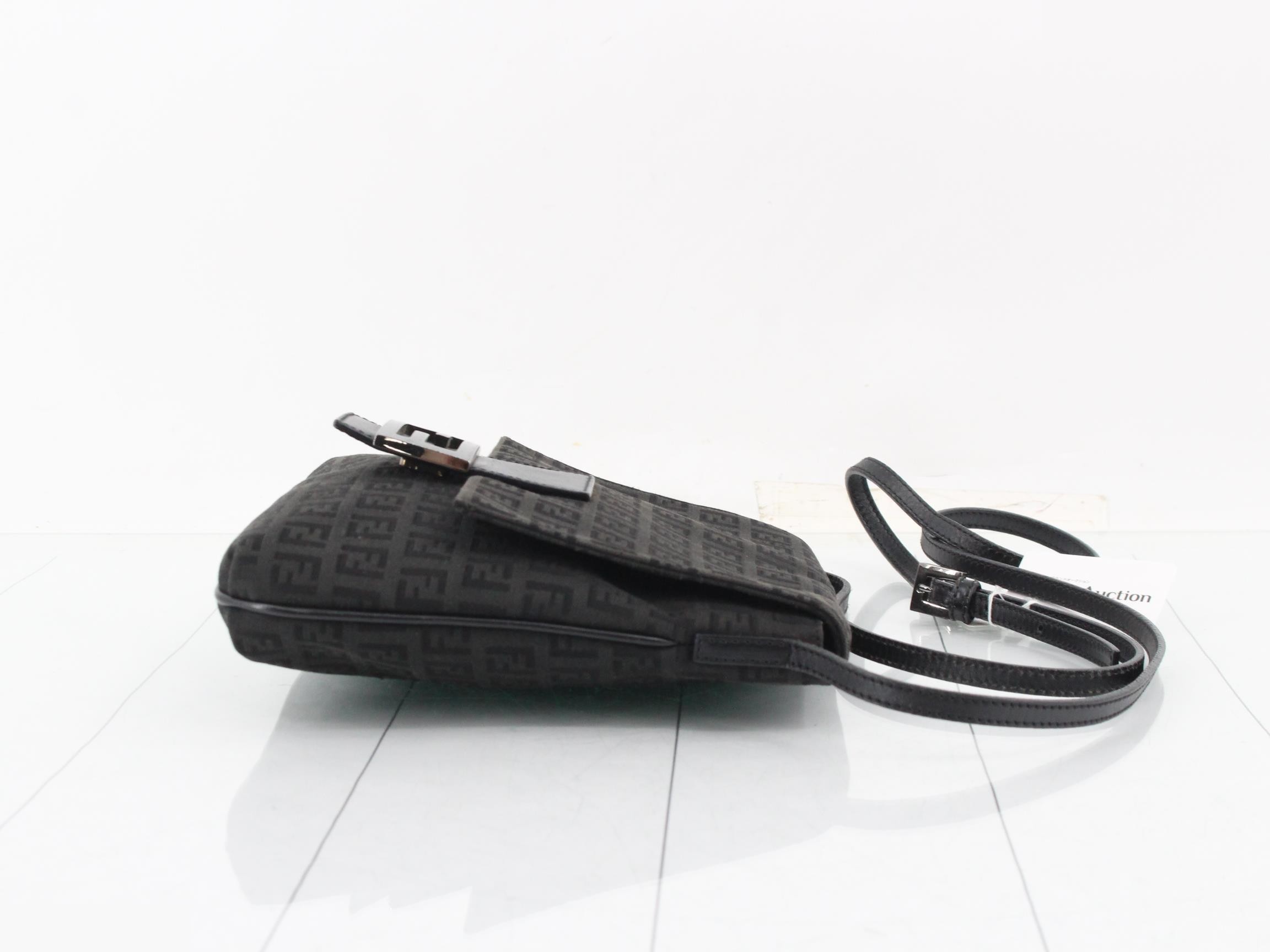 Shoulder bag — view 3