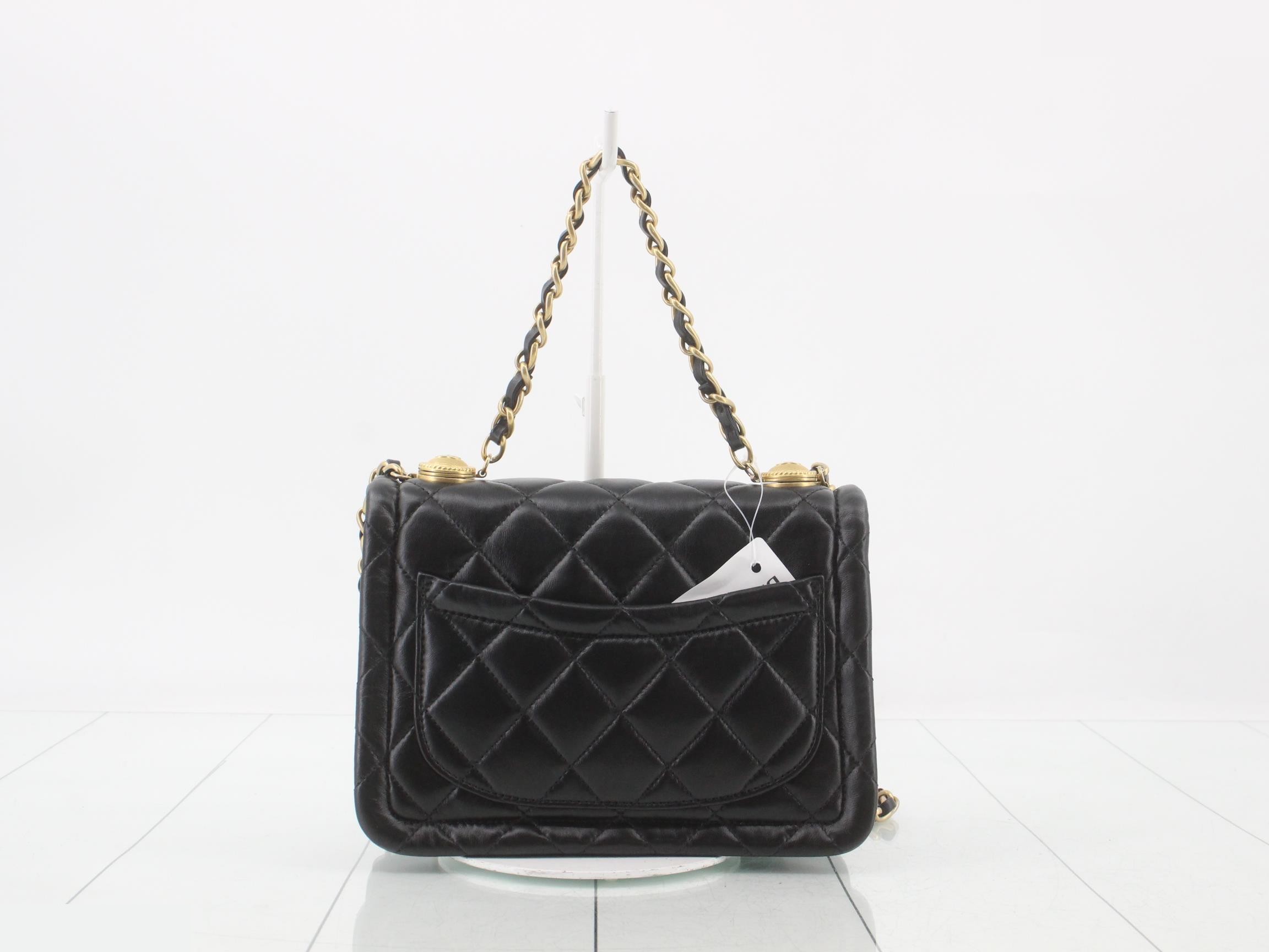 Matelassé (bag) - Shoulder bag — view 2