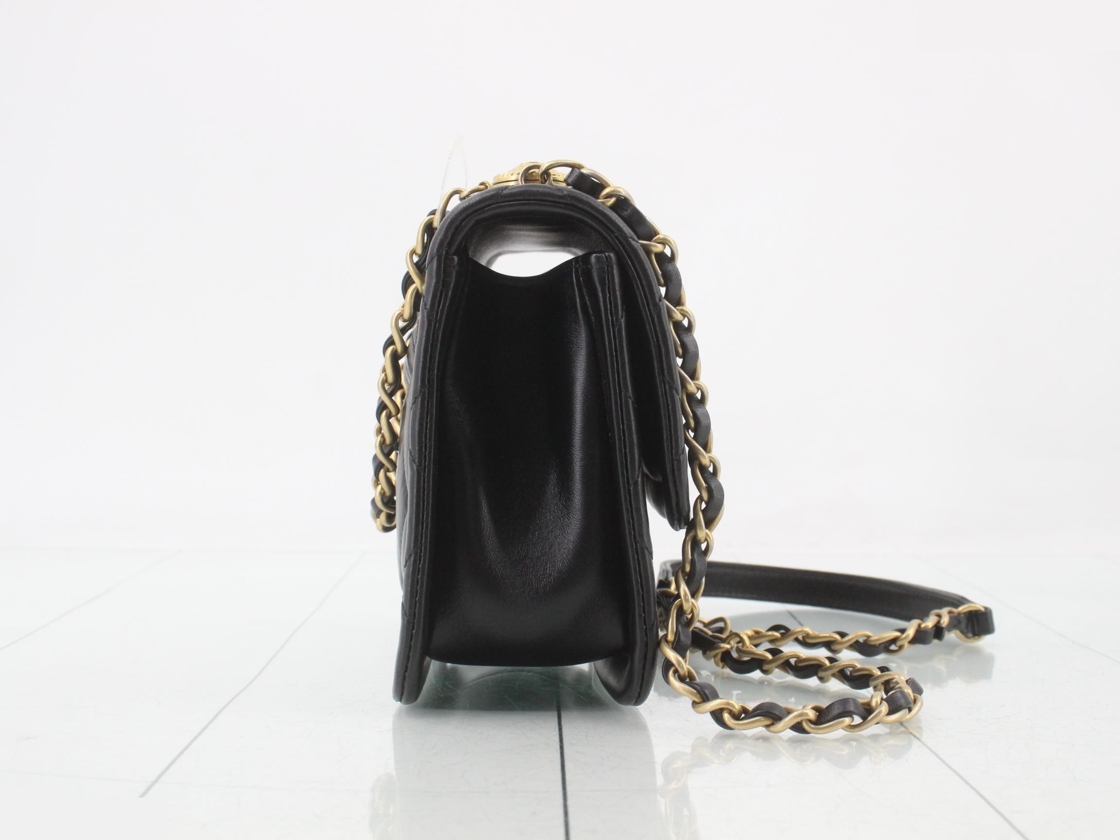 Matelassé (bag) - Shoulder bag — view 4