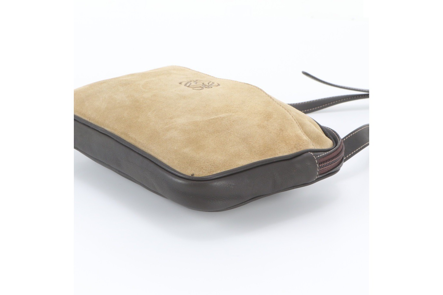 Anagram Leather Shoulder Bag, Crossbody Bag, Handbag — view 4