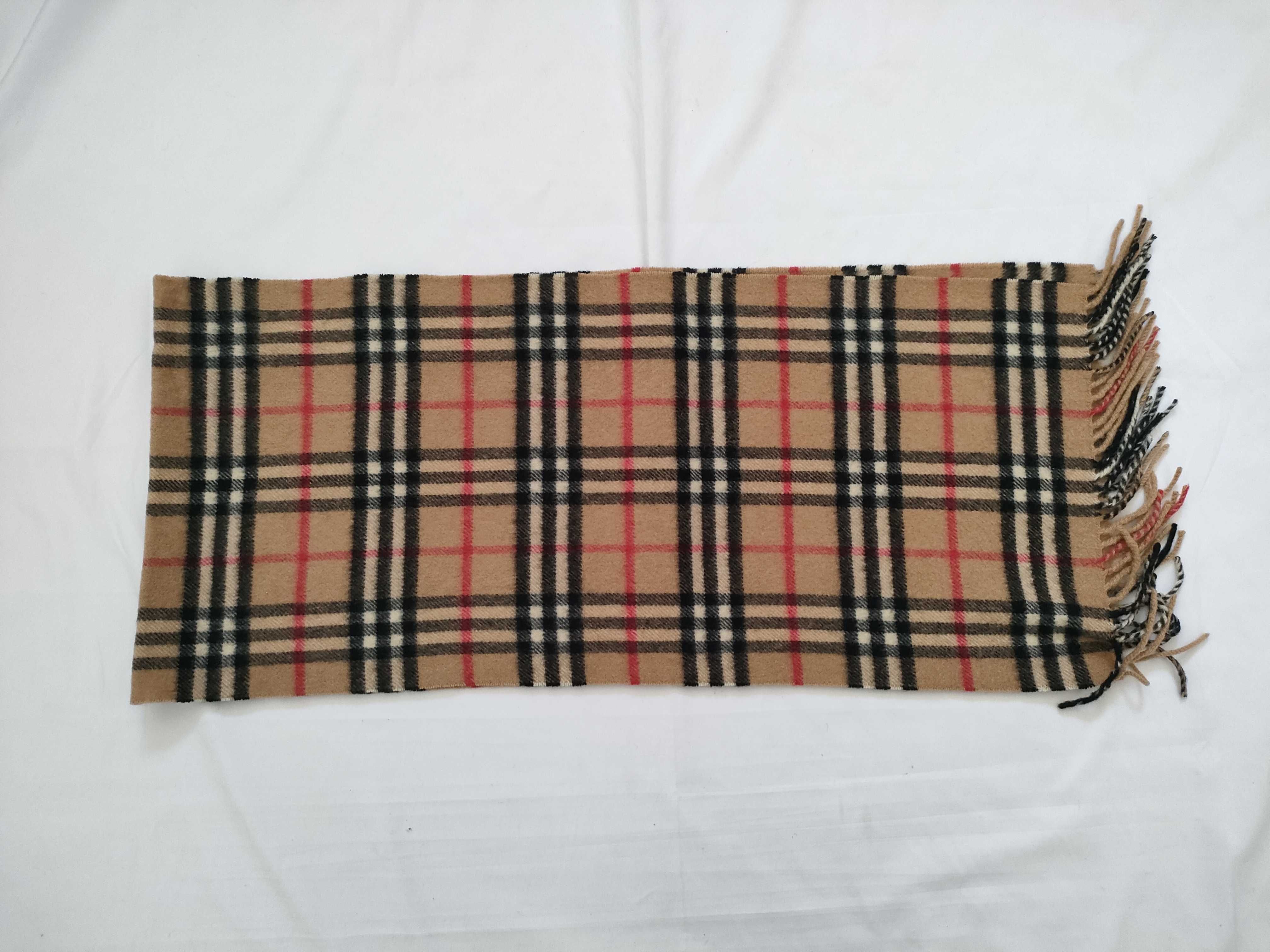 100% Cashmere Scarf, Nova Check Pattern, and other accessories.