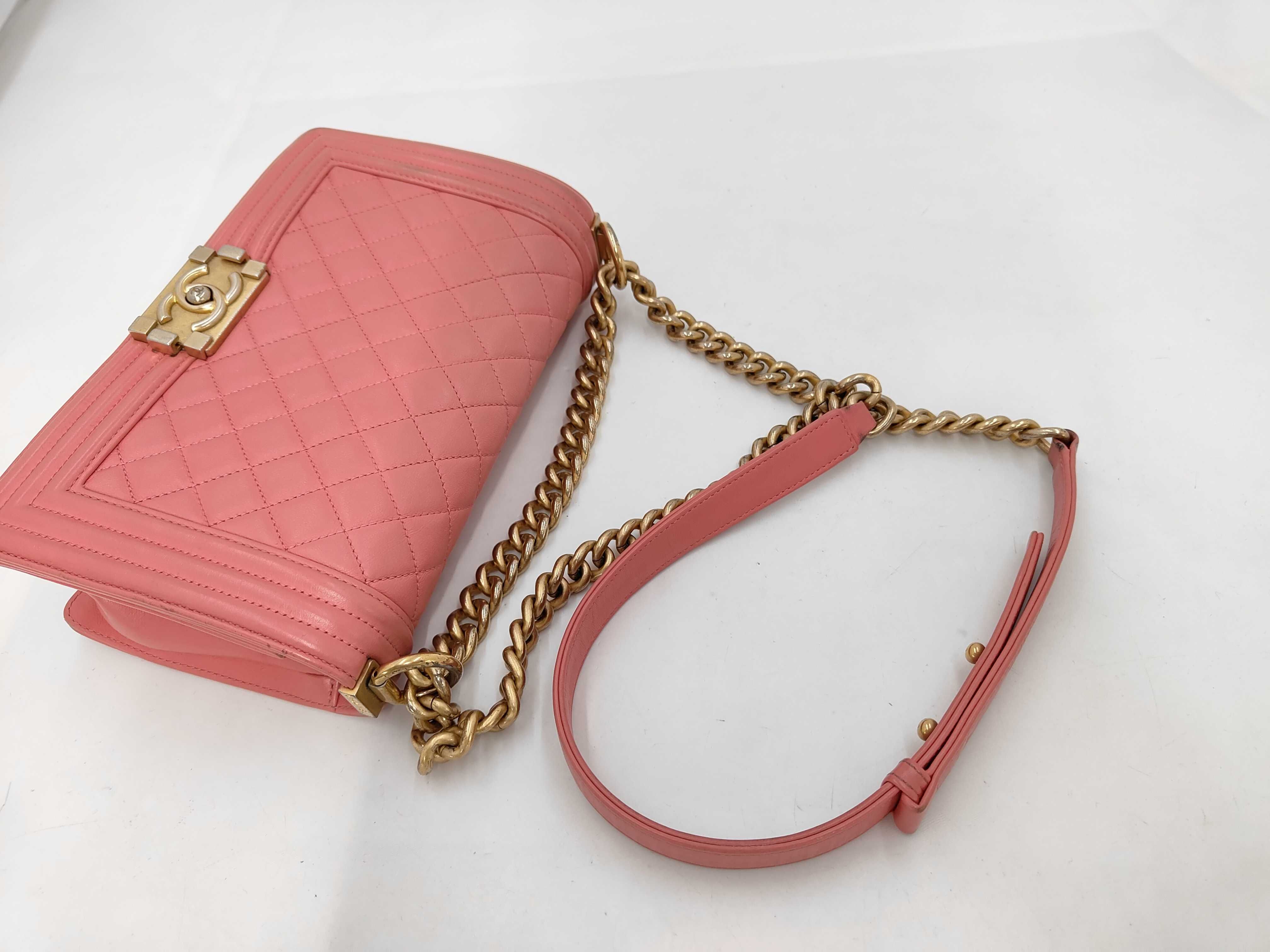 Boy Chanel Pink Shoulder Bag — view 7