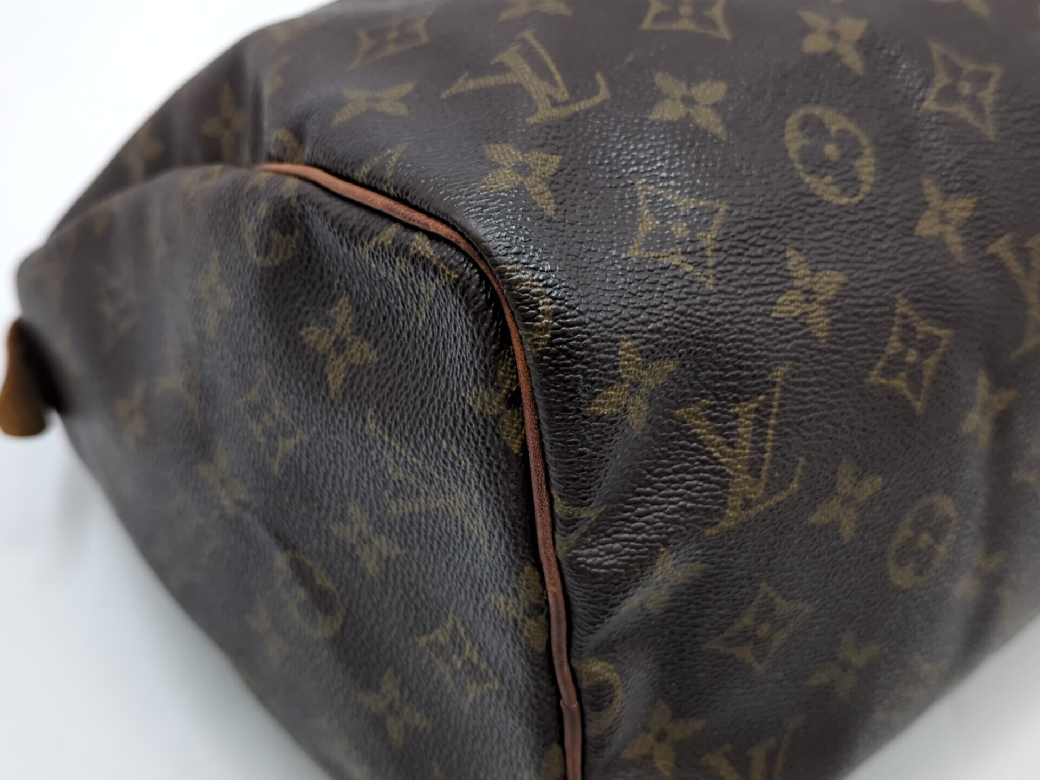 M41526 Monogram Speedy 30 Handbag — view 3