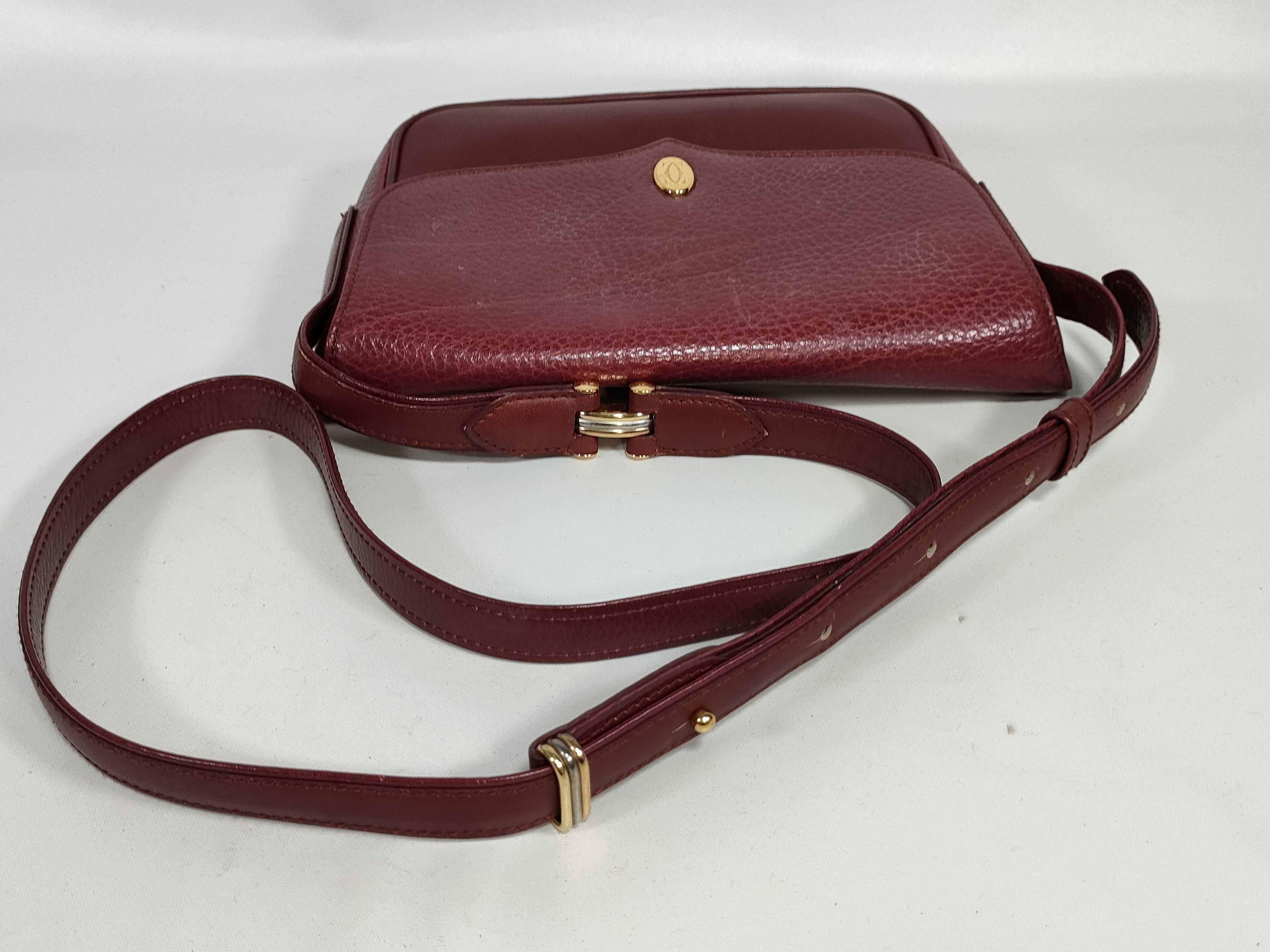 Must line shoulder bag — view 3