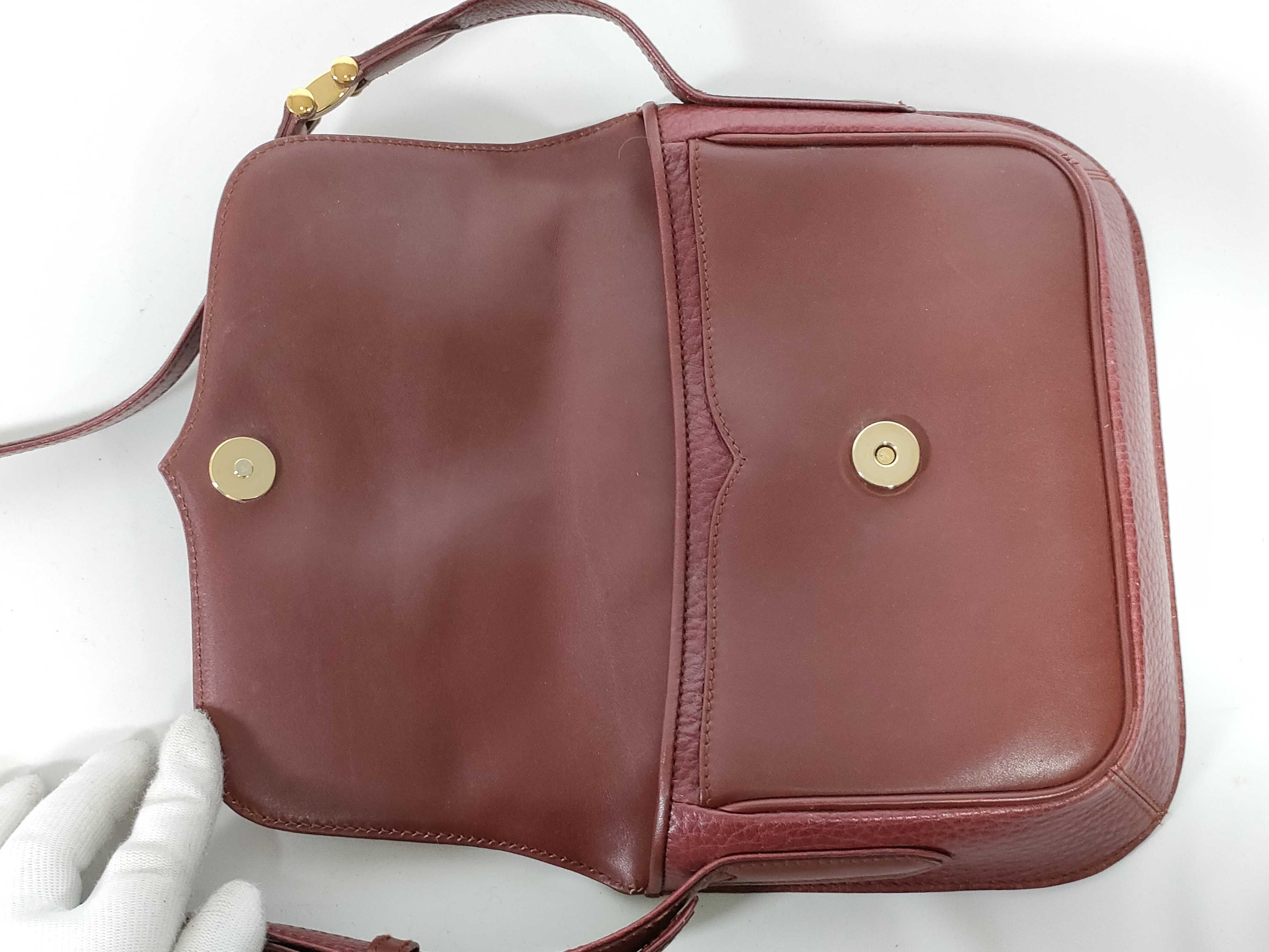 Must line shoulder bag — view 8