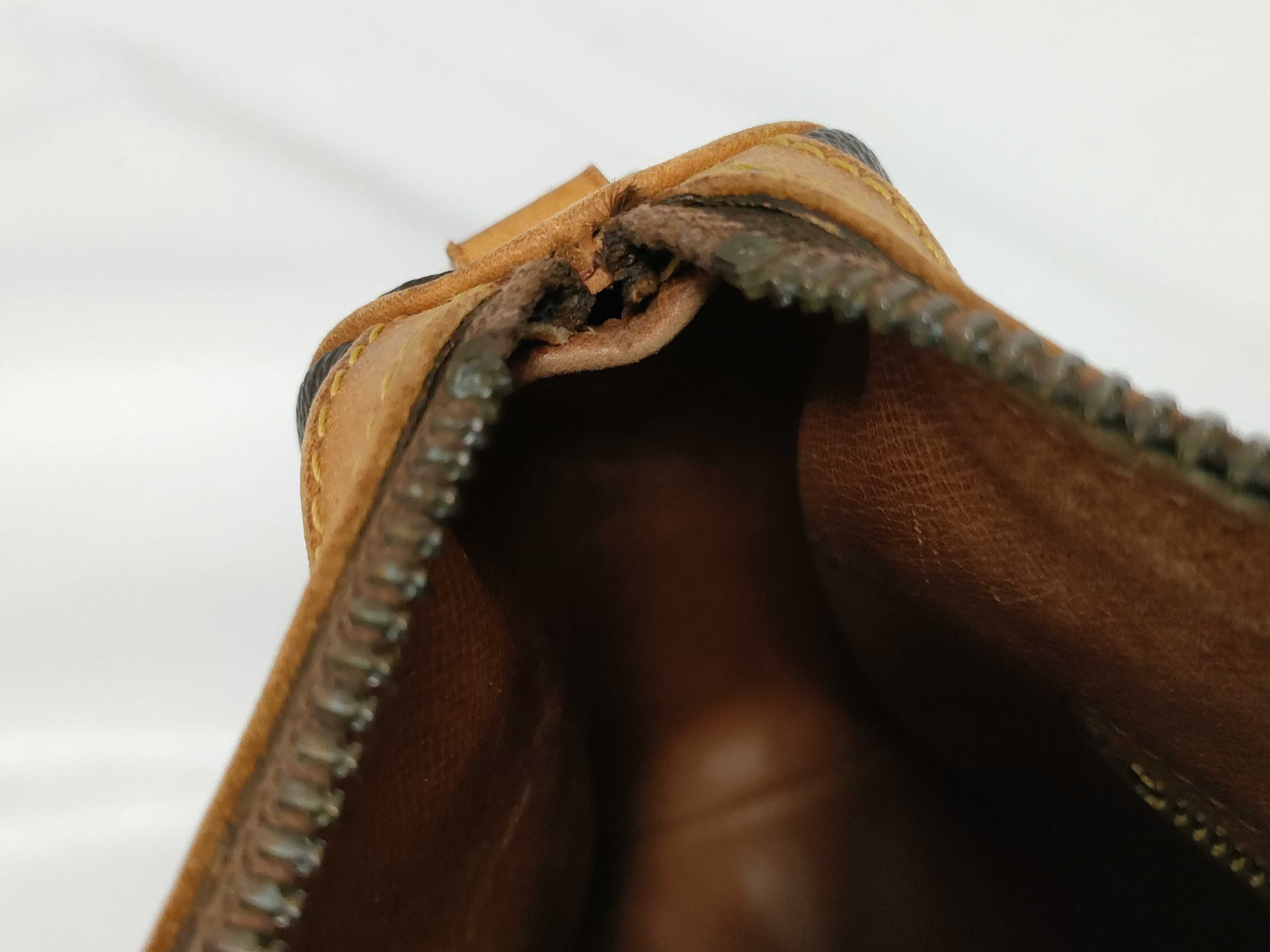 Monogram Louis Vuitton M51348 Tullie Shoulder Bag — view 13