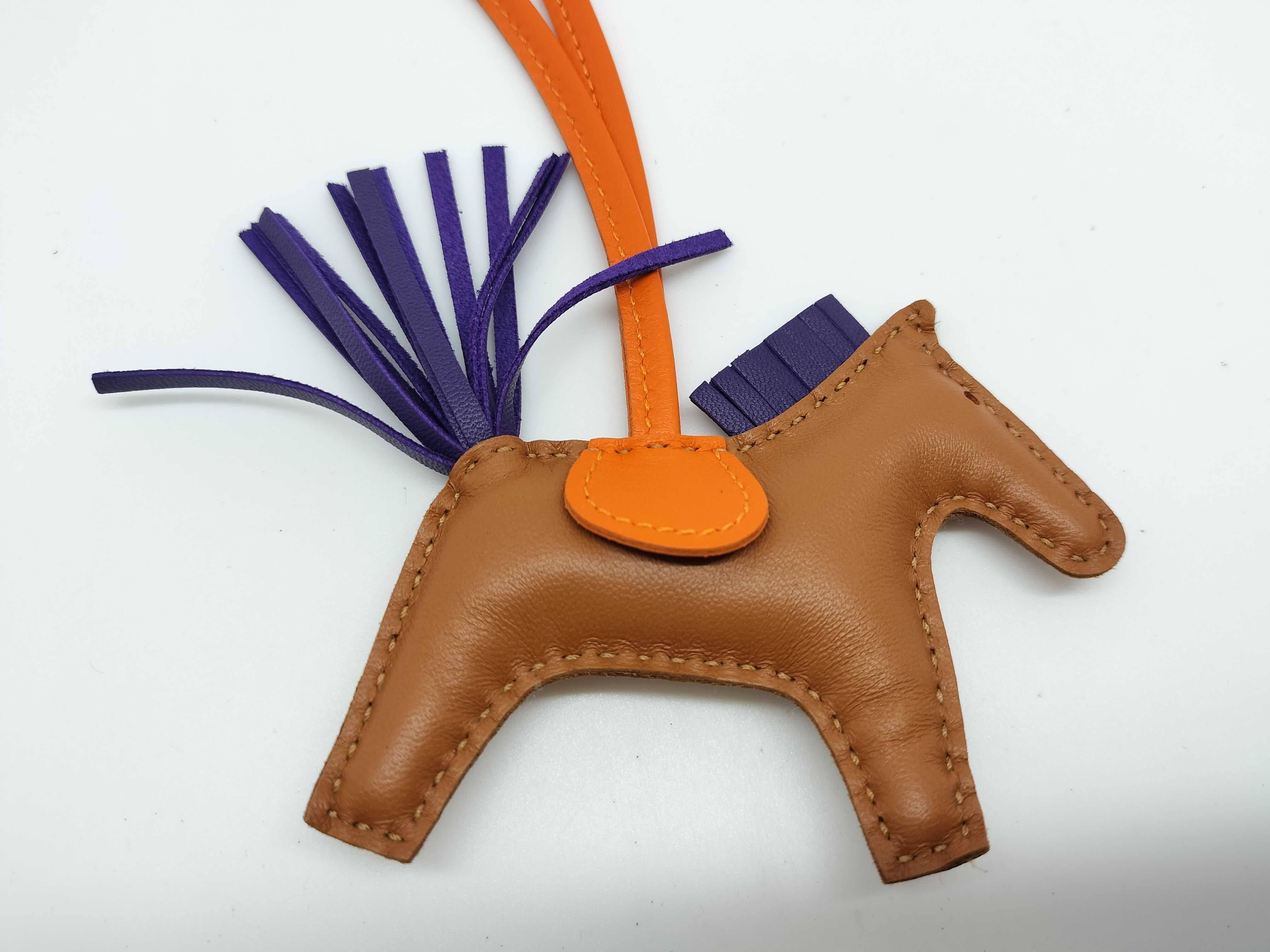Rodeo Charm — view 4