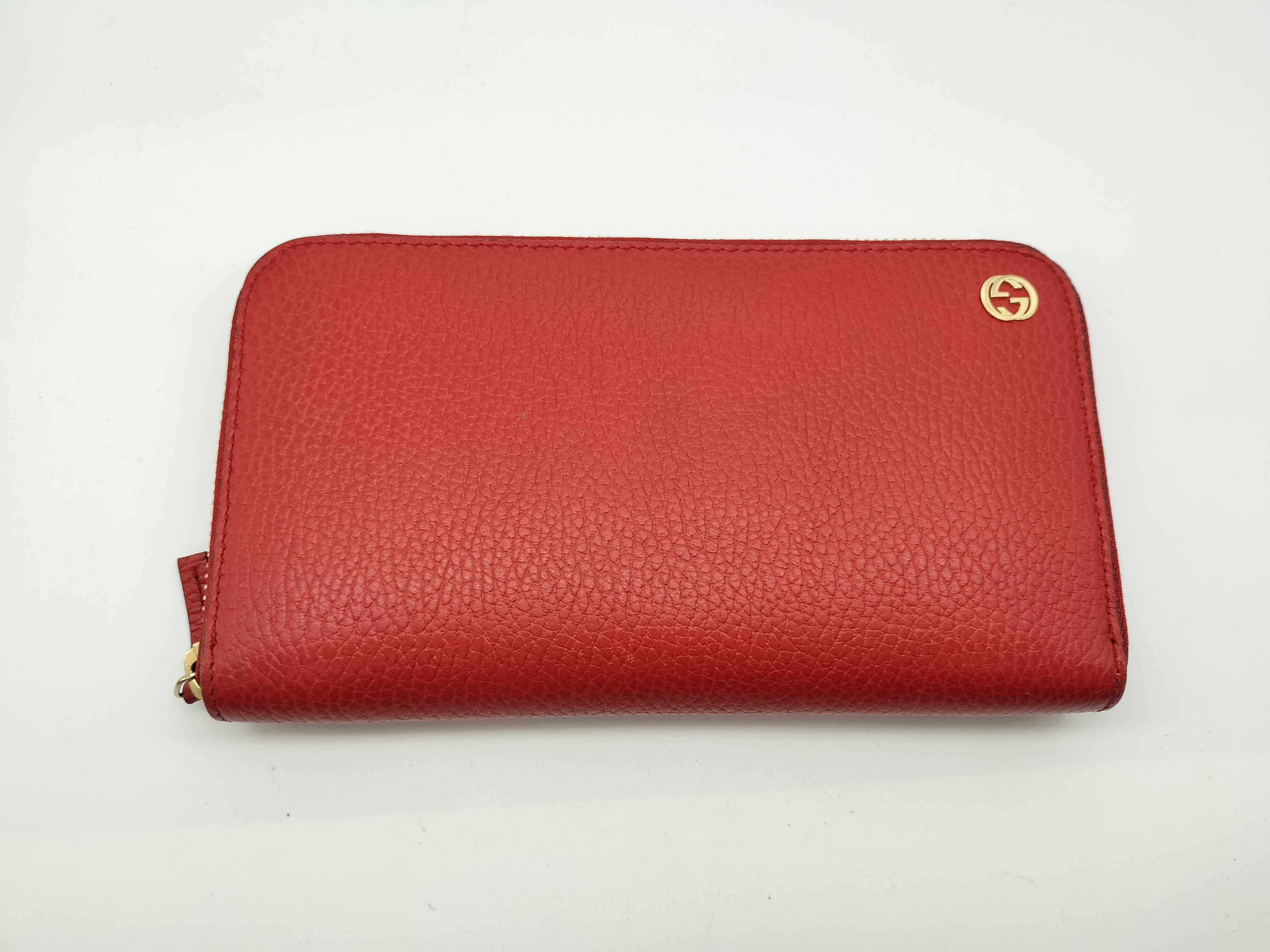 449347 Round Zip Wallet