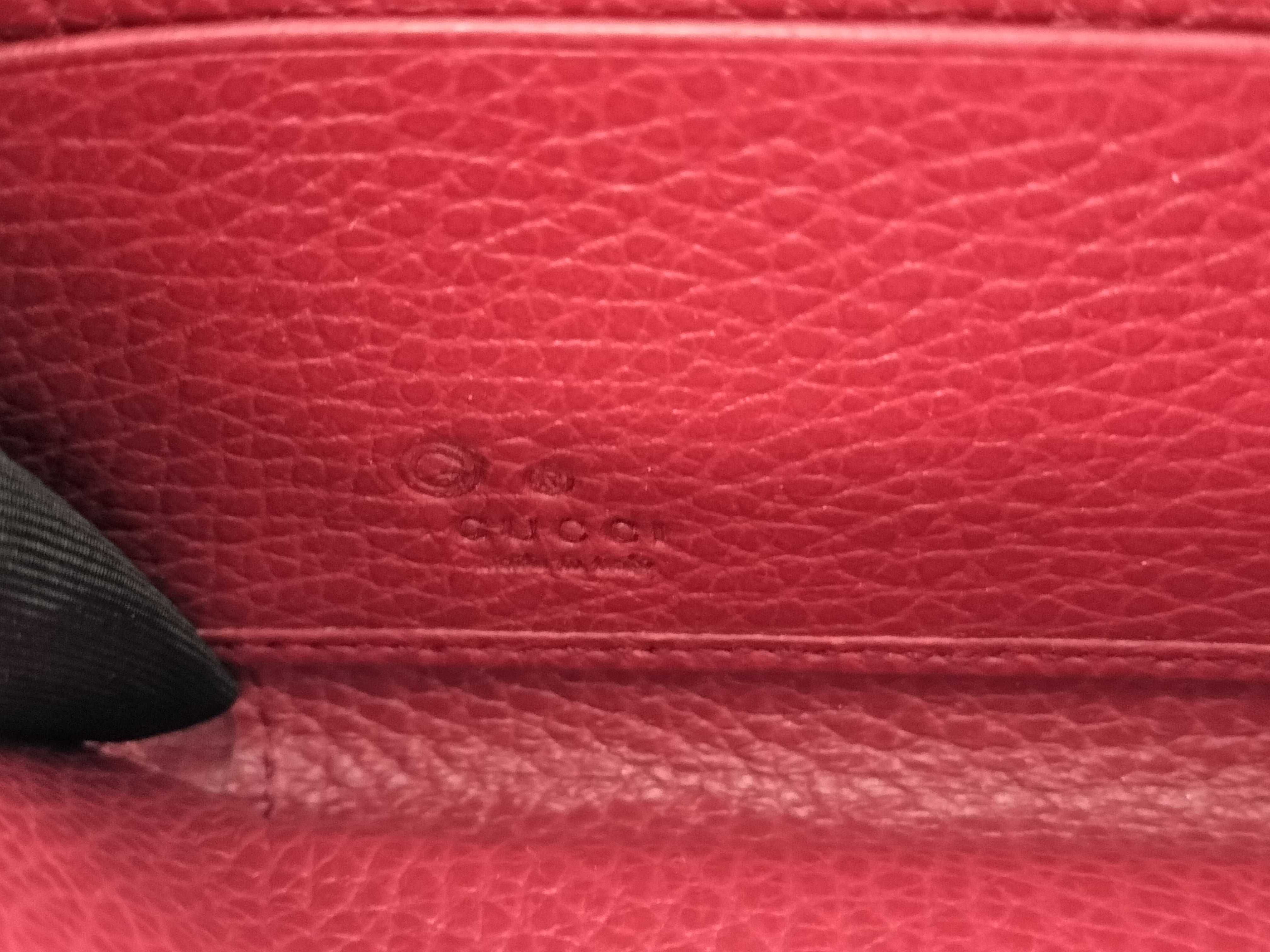 449347 Round Zip Wallet — view 8