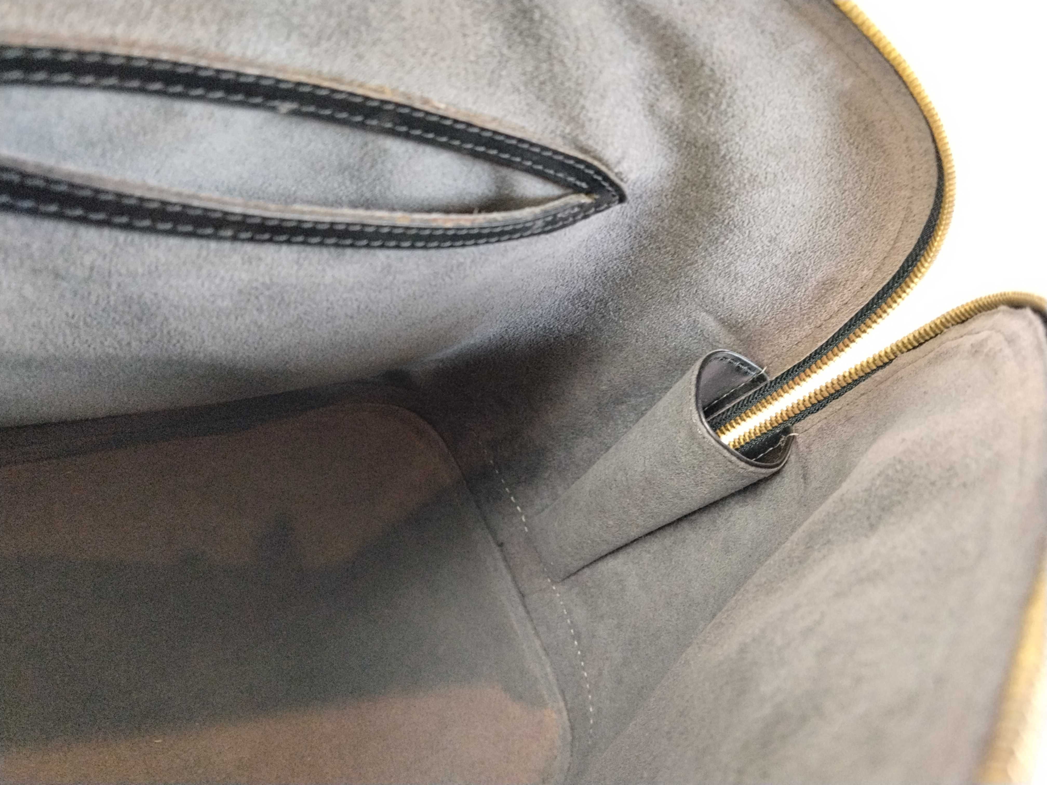 Epi Alma PM Black M52142 Handbag — view 11