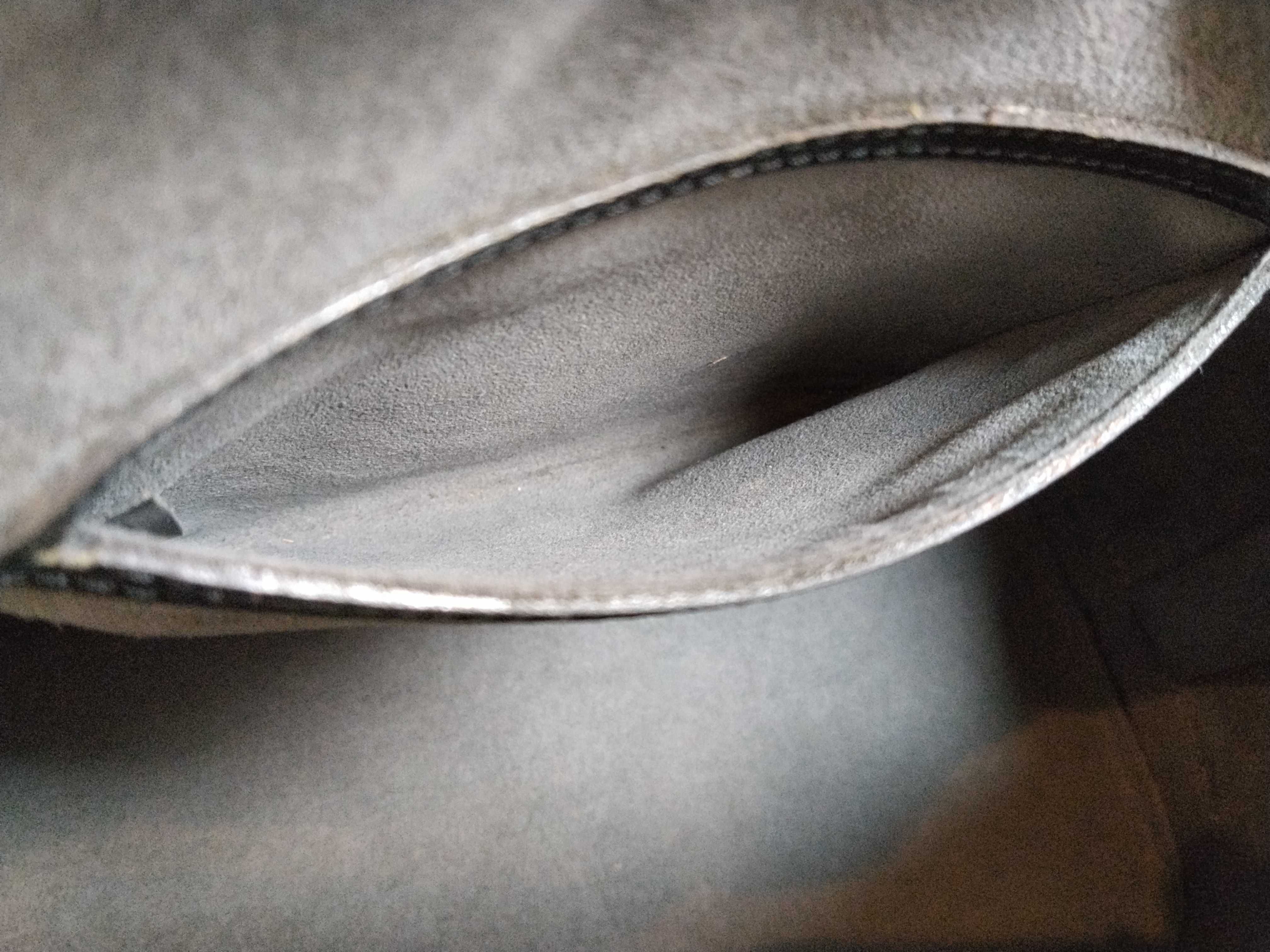 Epi Alma PM Black M52142 Handbag — view 12