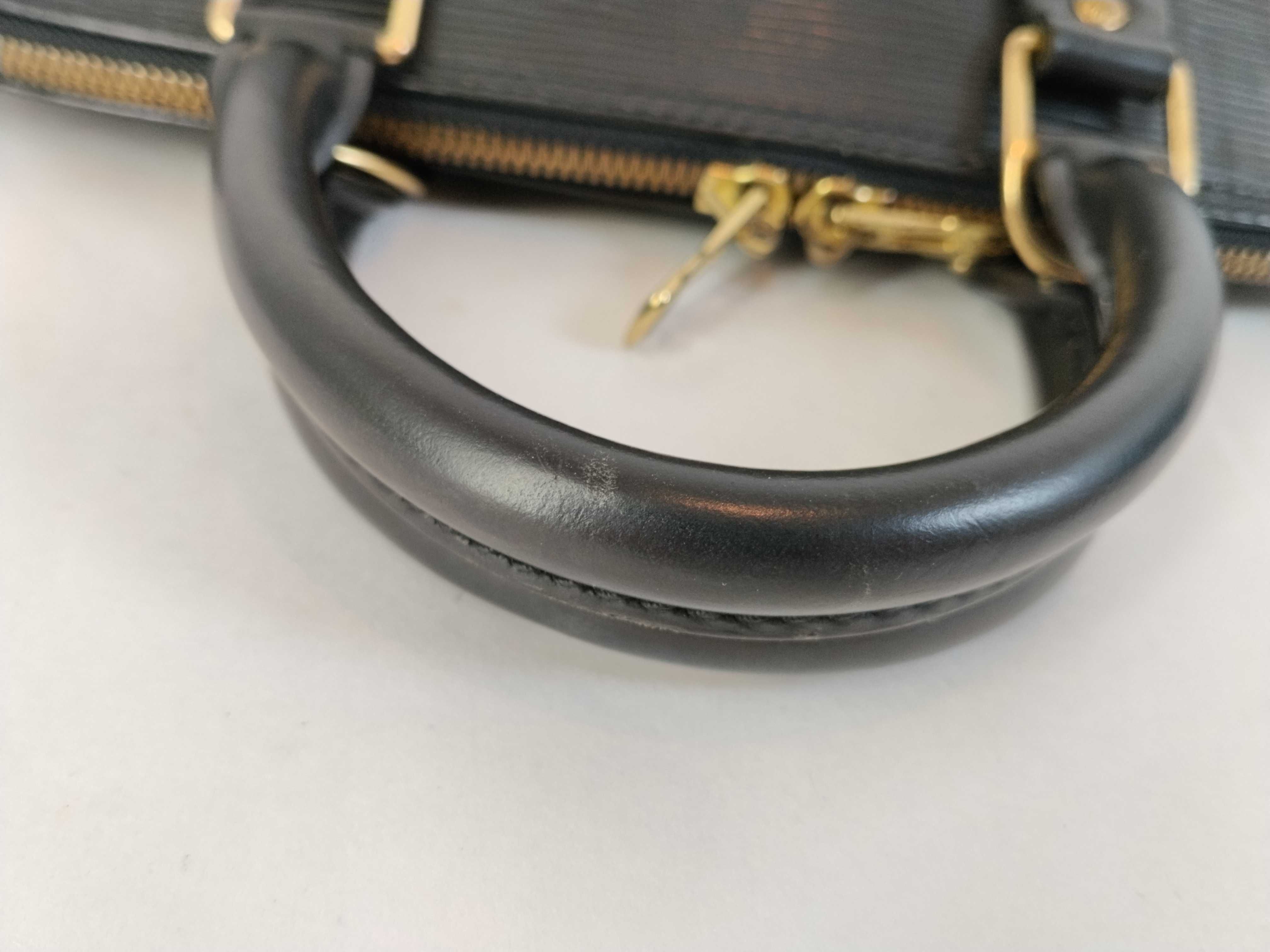 Epi Alma PM Black M52142 Handbag — view 4
