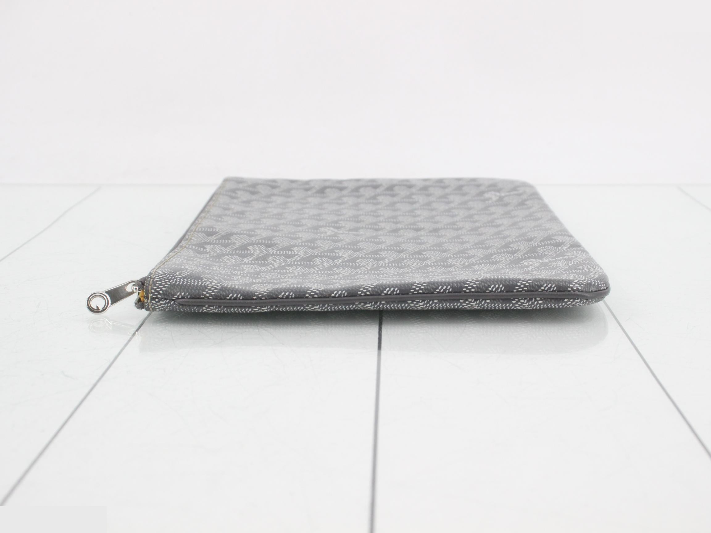 Sena MM Clutch Bag — view 4