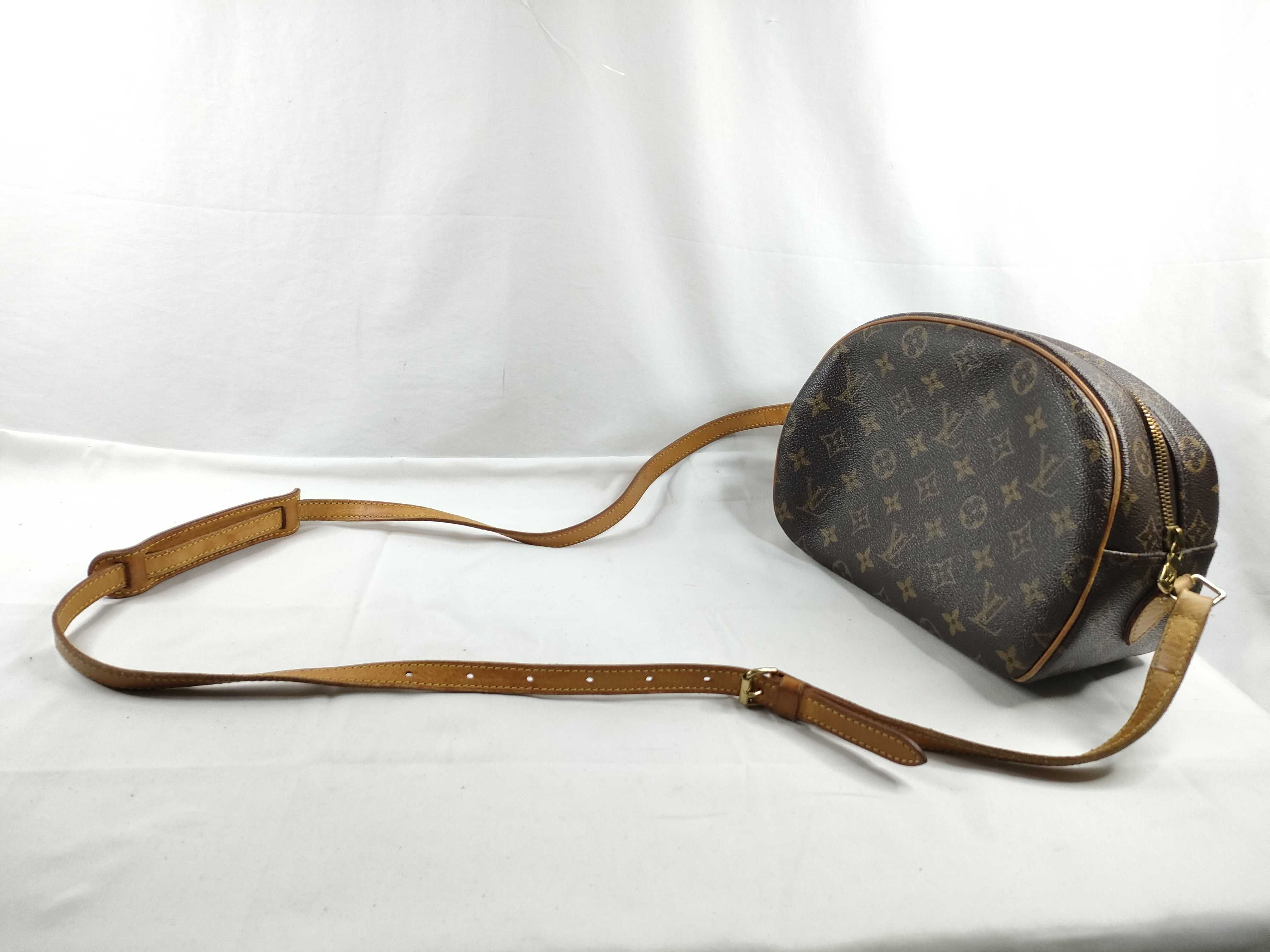 Monogram Blois M5122 BA0015 Brown Shoulder Bag — view 6