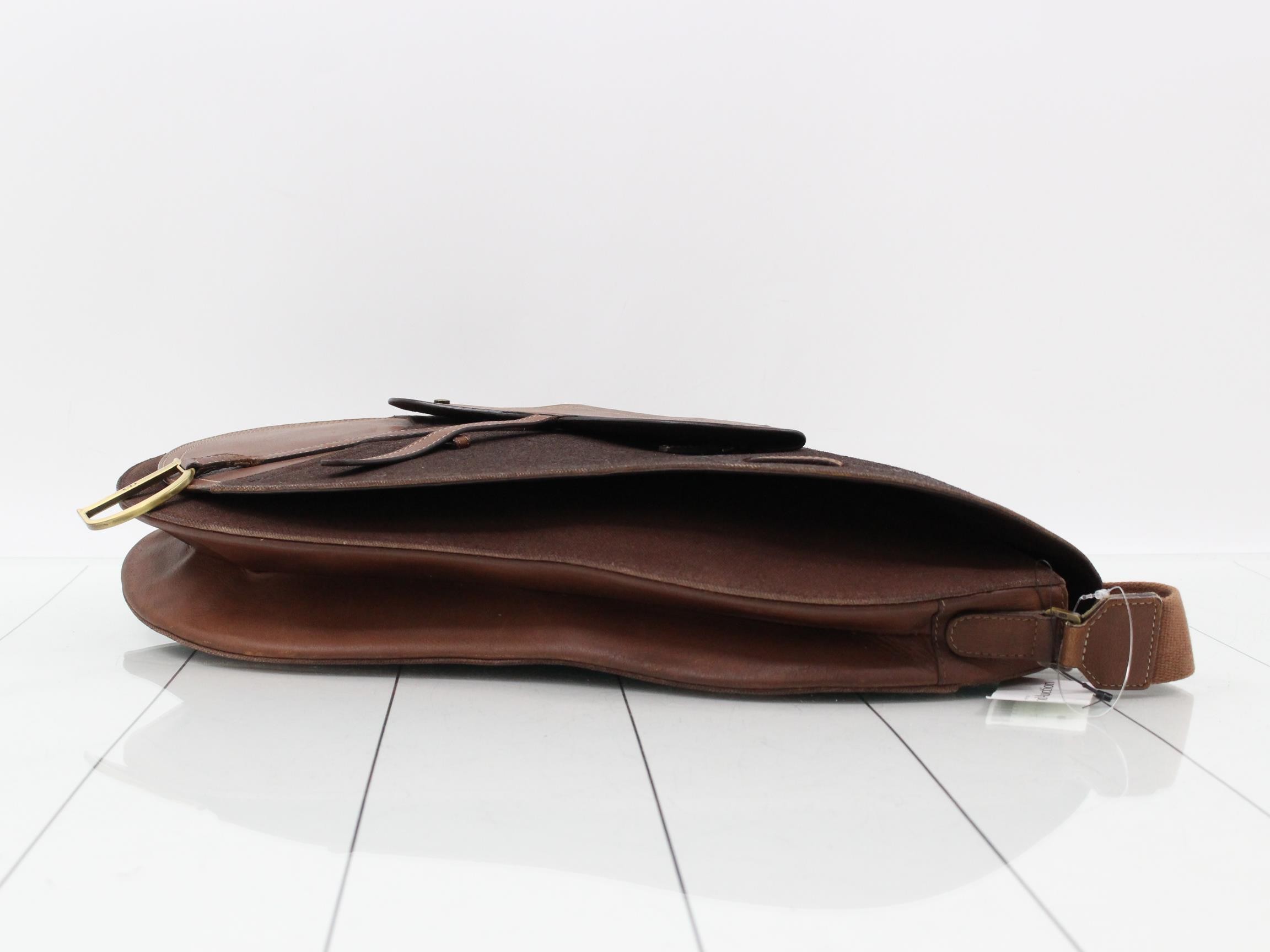 Saddle Canvas — view 3